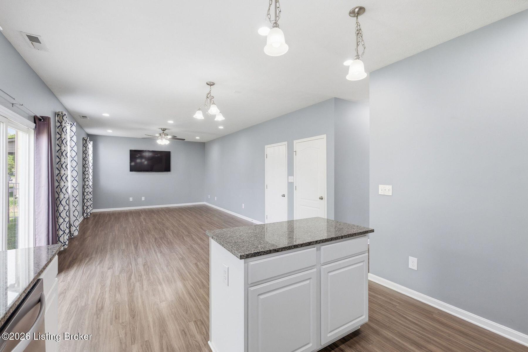 12052 Parkview Trace Dr