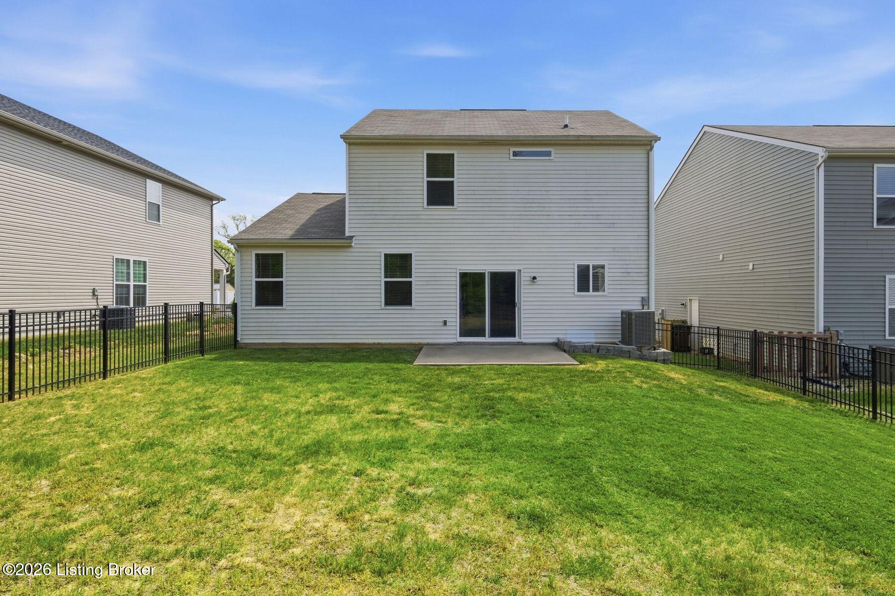 12052 Parkview Trace Dr