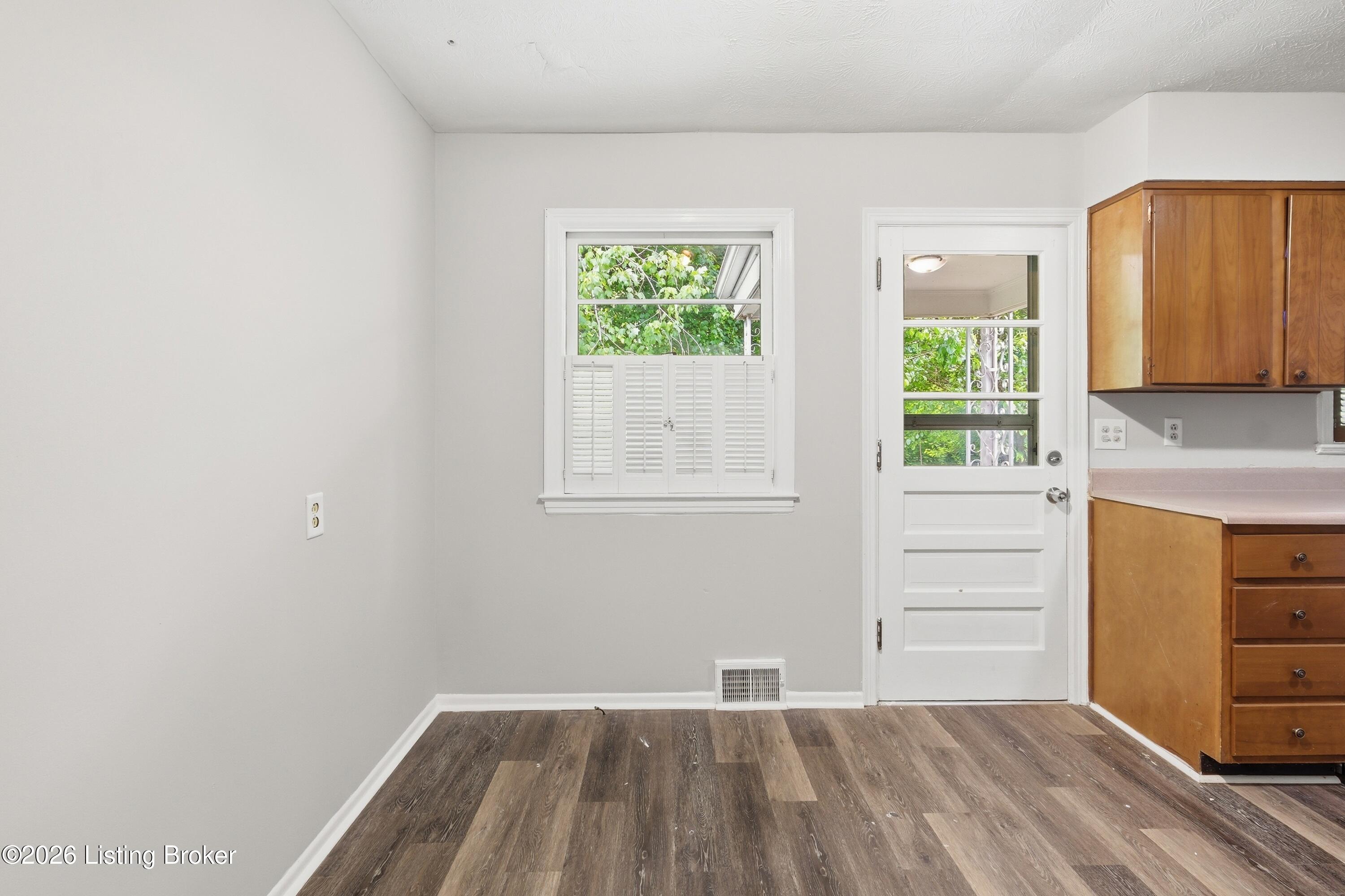 7708 Smyrna Pkwy