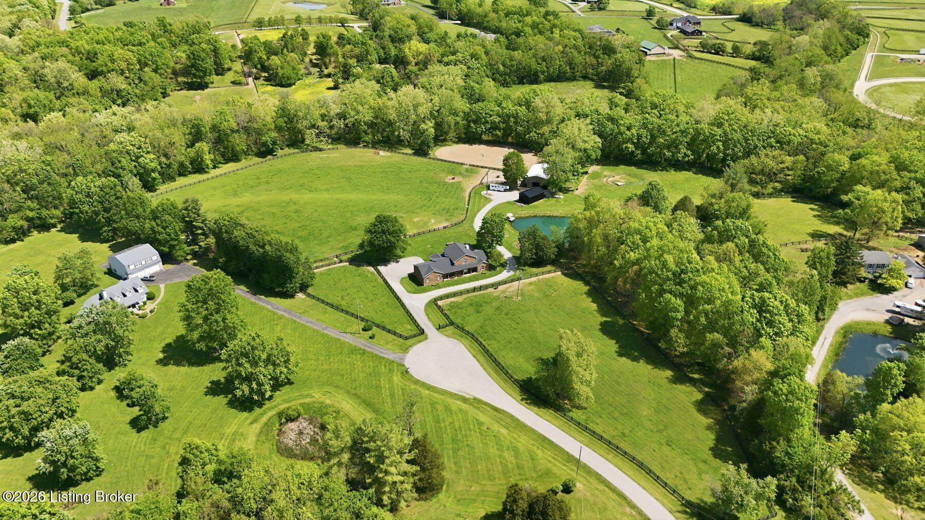 1701 Acorn Ln