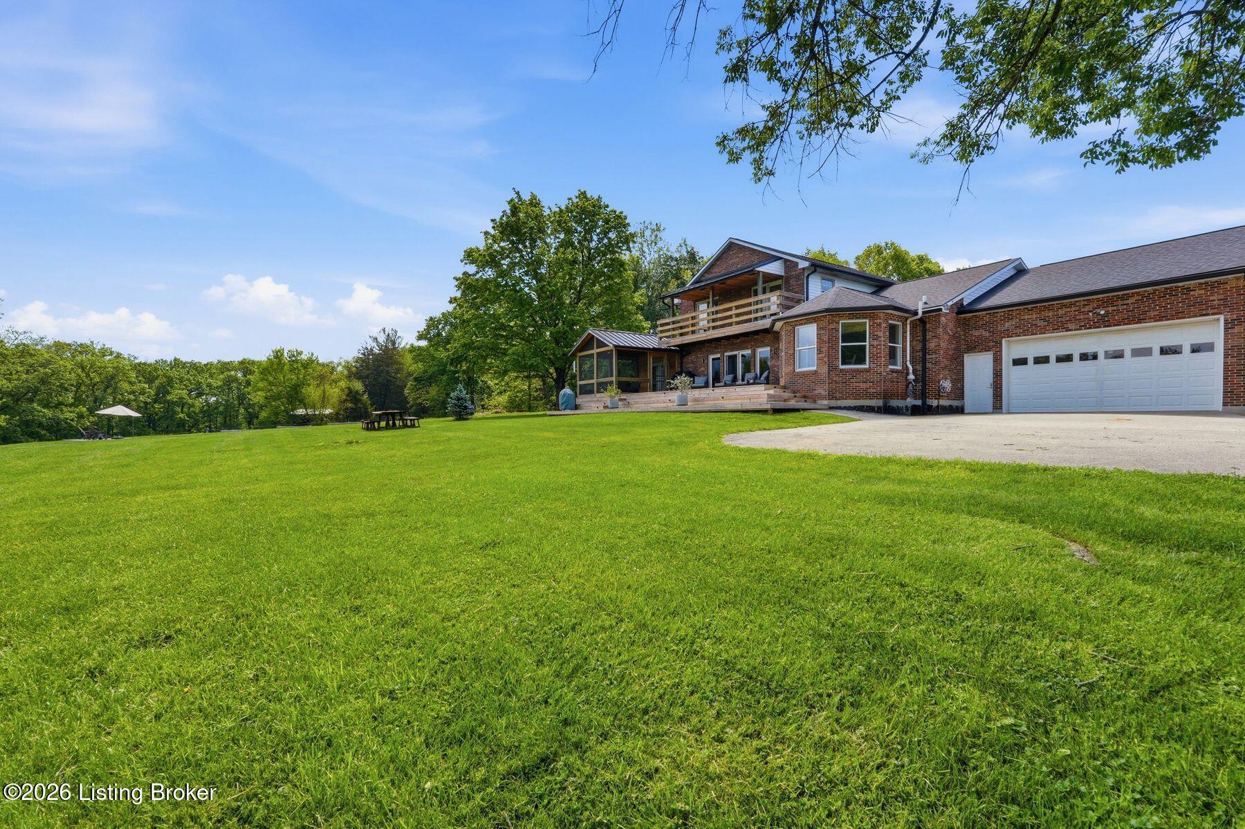1701 Acorn Ln