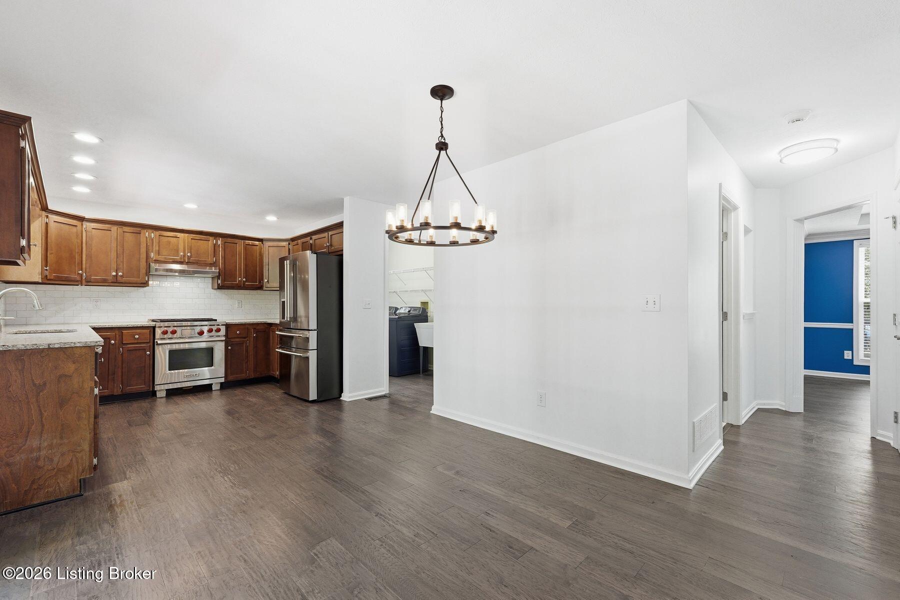 1118 Crosstimbers Dr