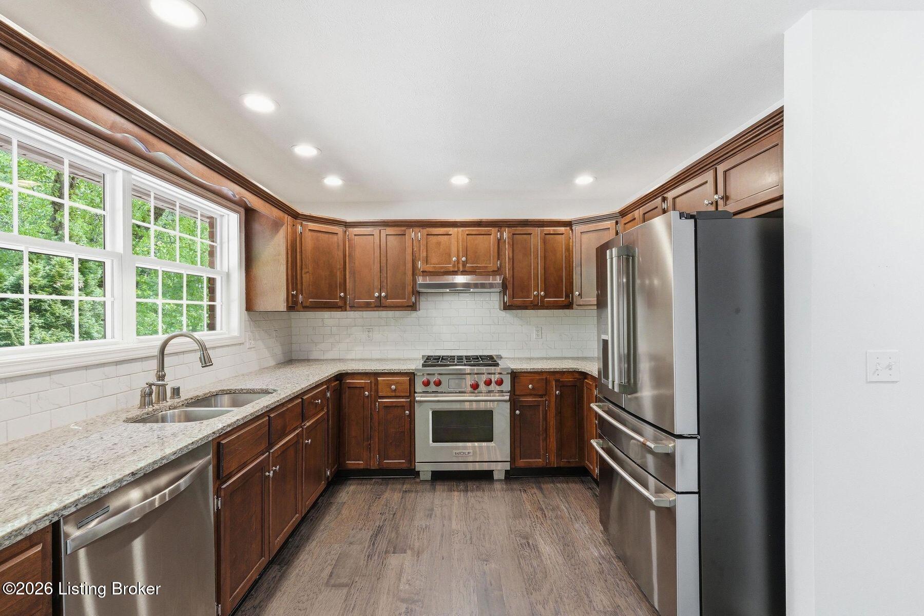 1118 Crosstimbers Dr