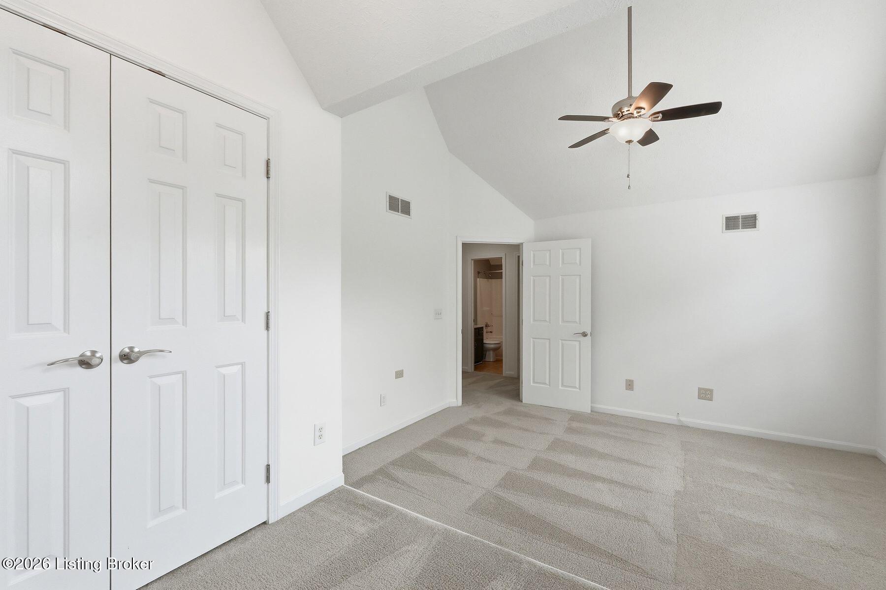 1118 Crosstimbers Dr
