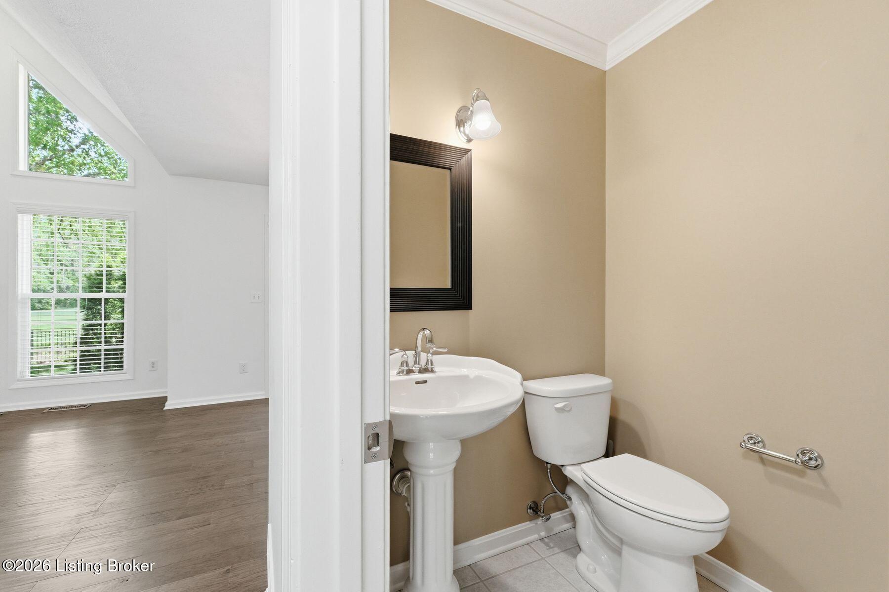 1118 Crosstimbers Dr