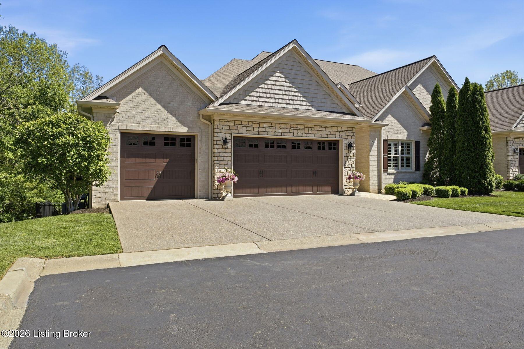301 Maple Valley Rd