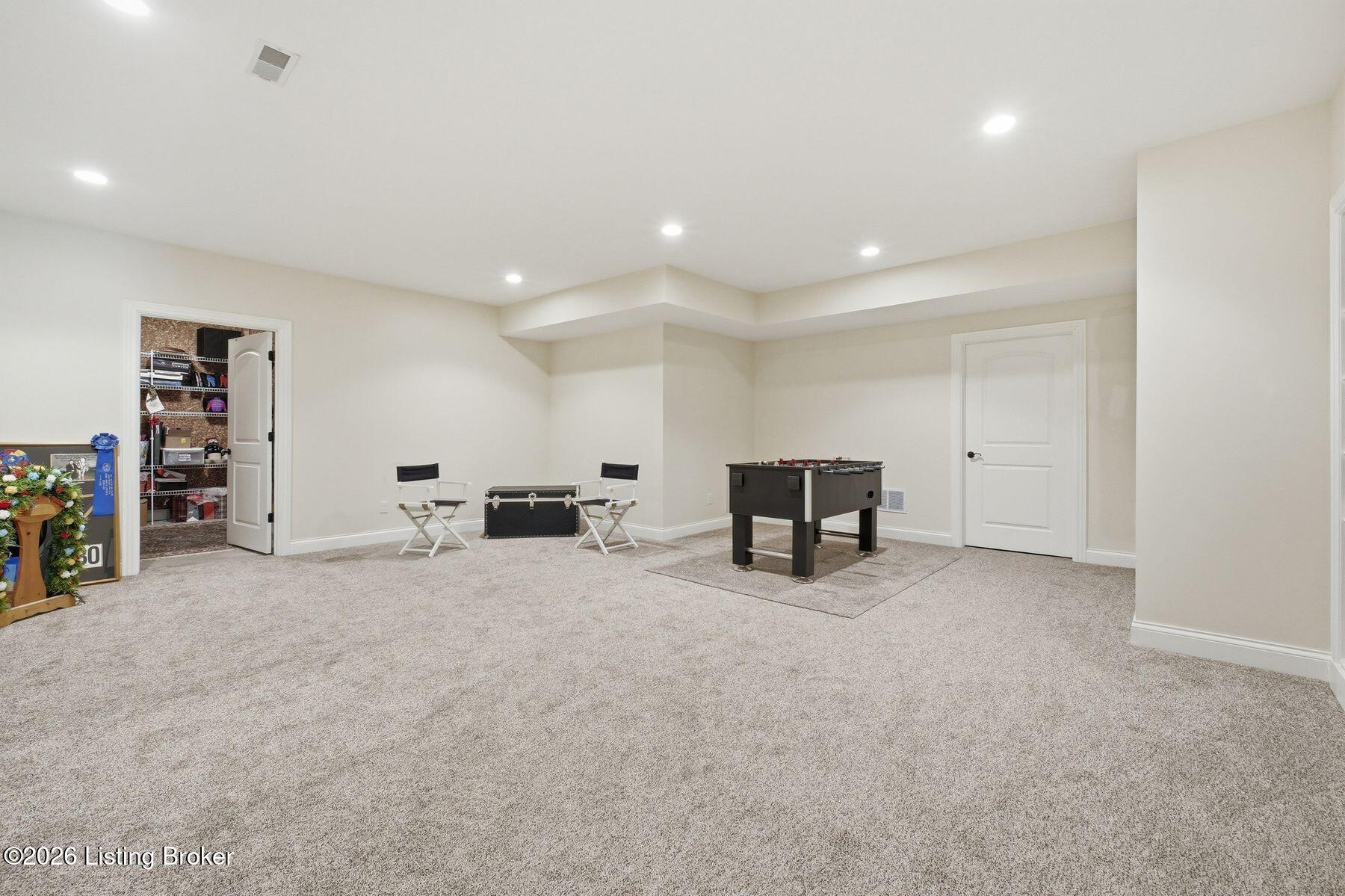 301 Maple Valley Rd