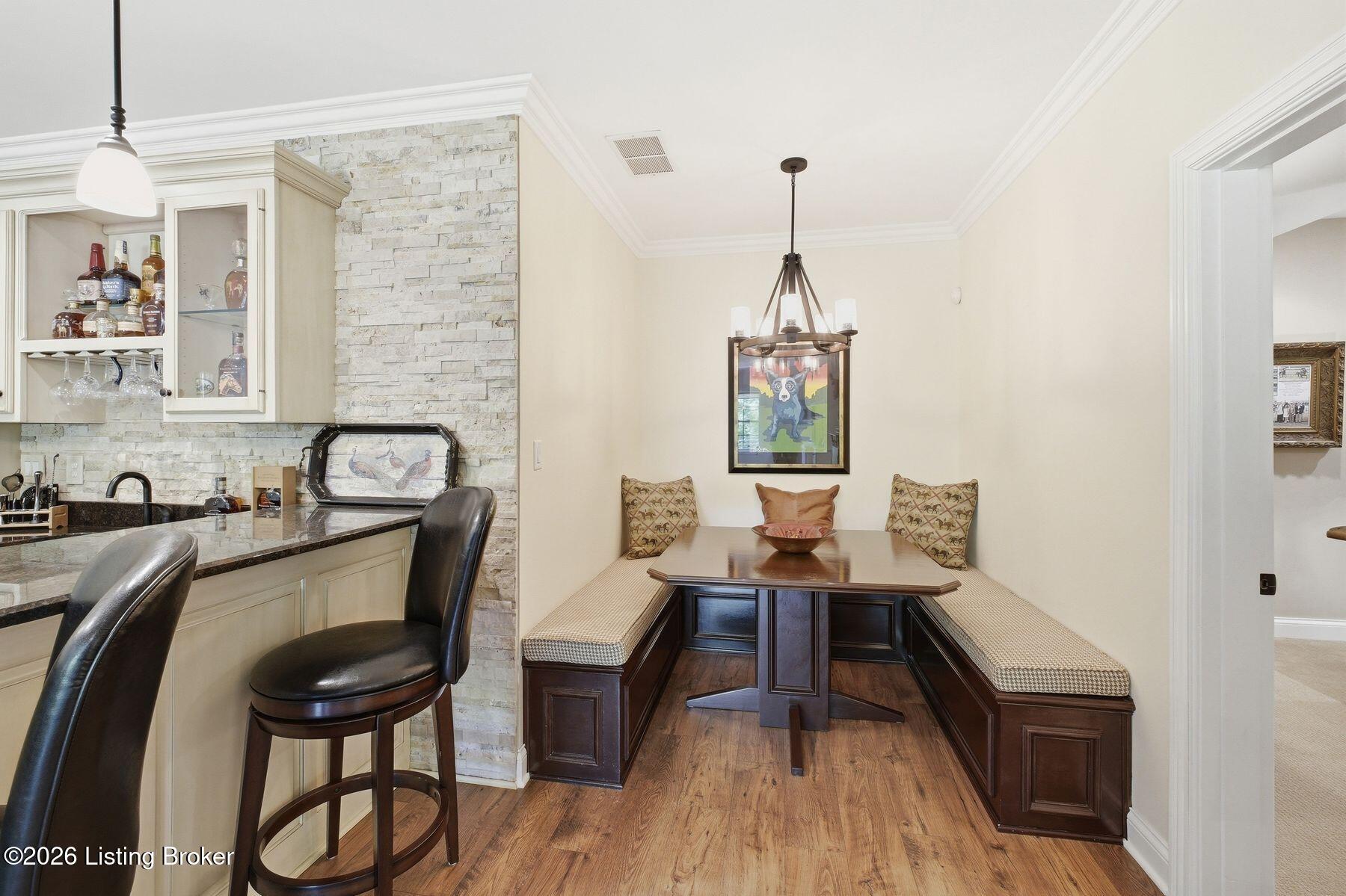 301 Maple Valley Rd