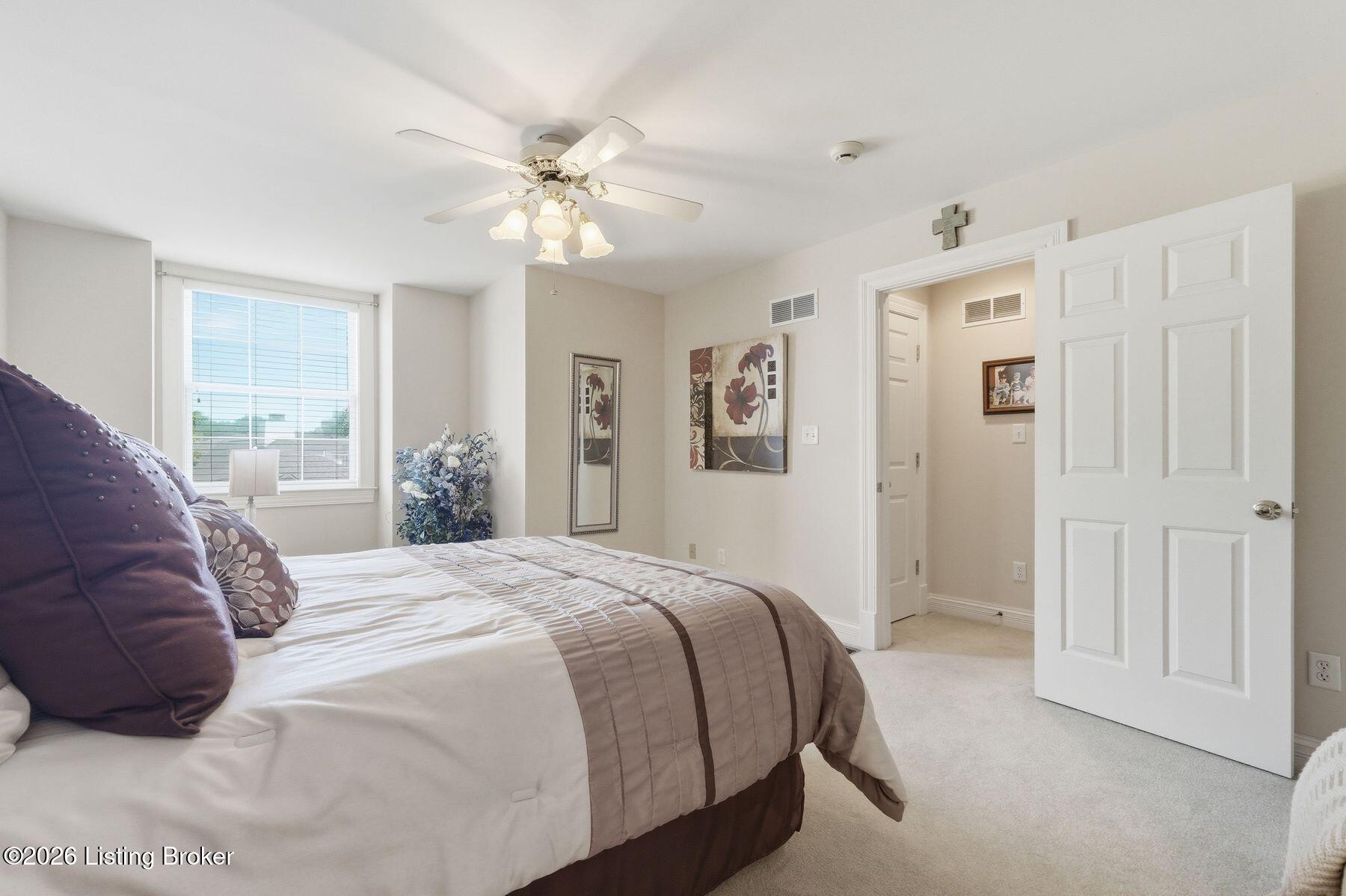 3823 Spring Arbor Dr