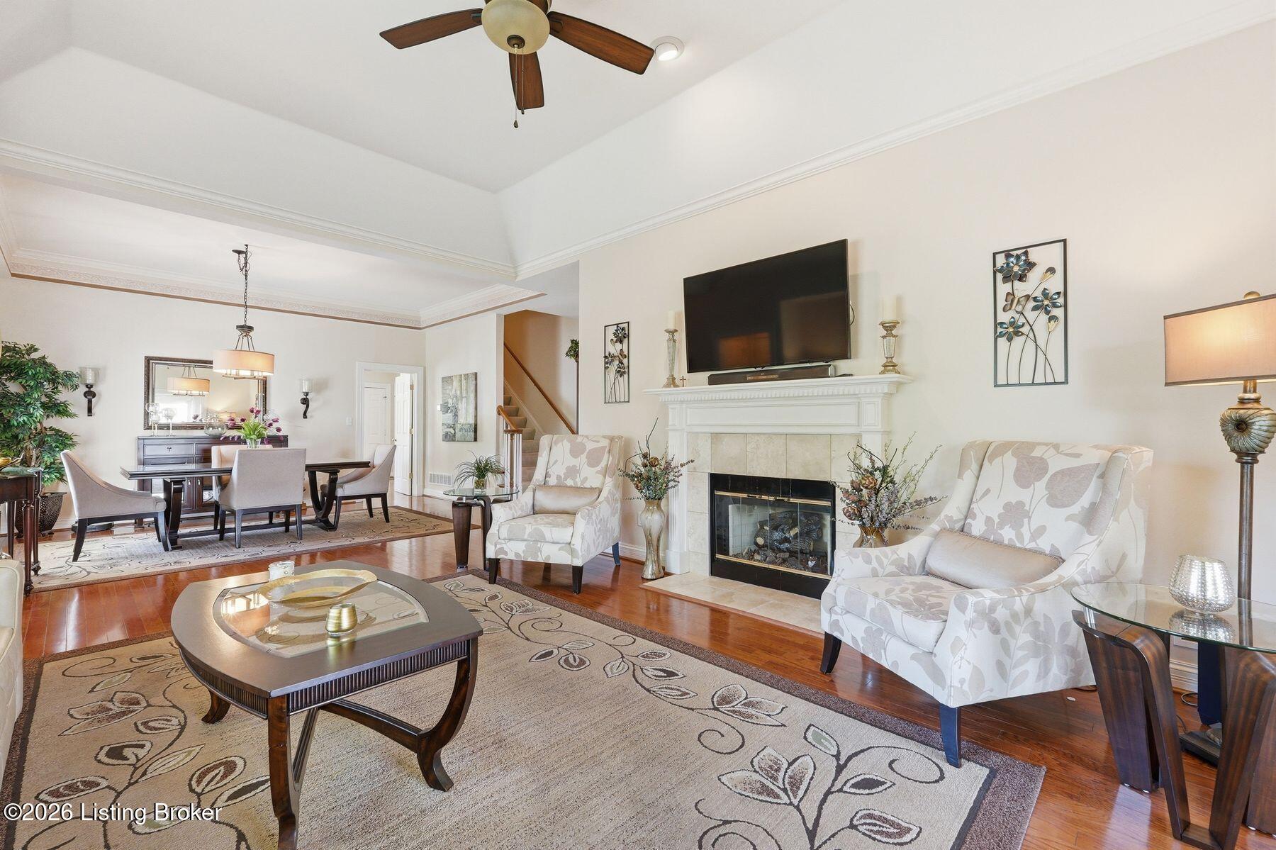 3823 Spring Arbor Dr