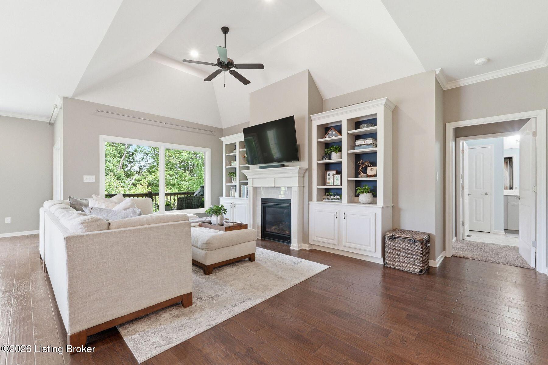 2405 Irish Bend Ct