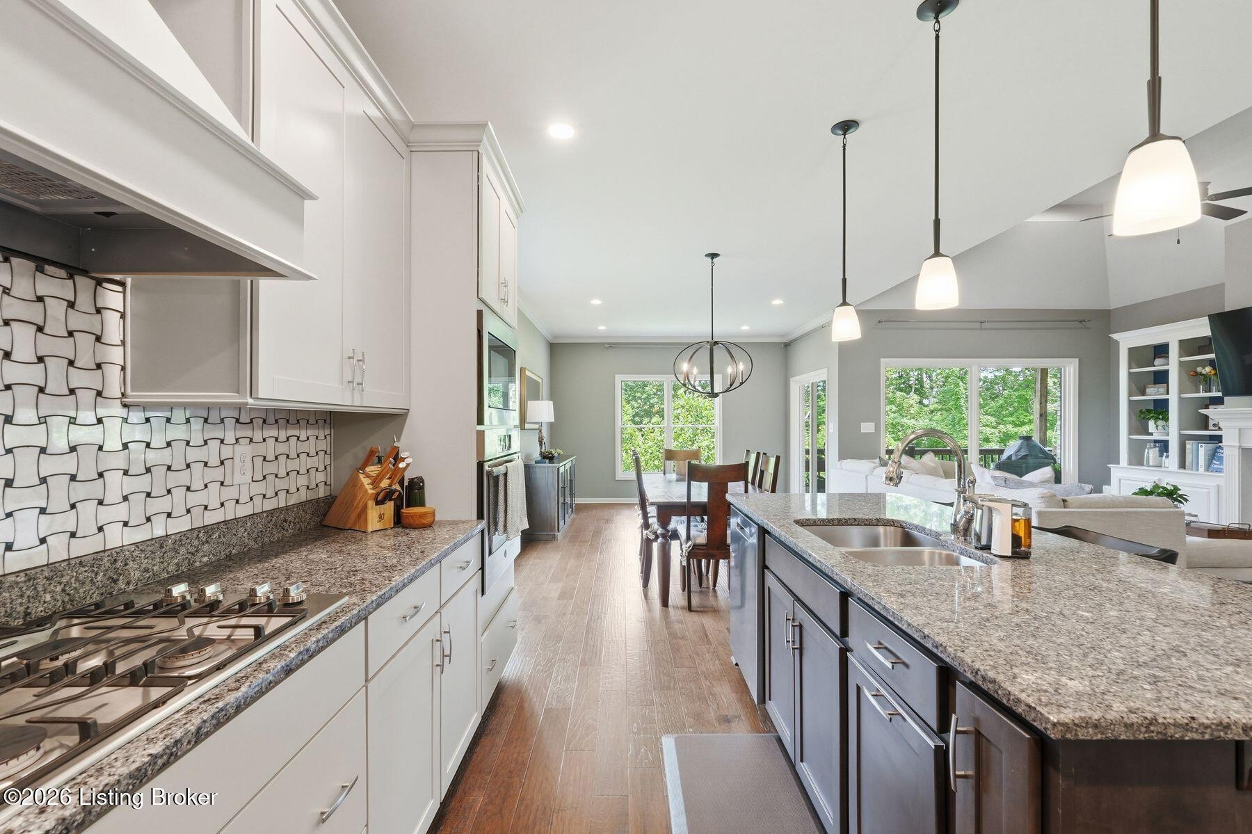 2405 Irish Bend Ct