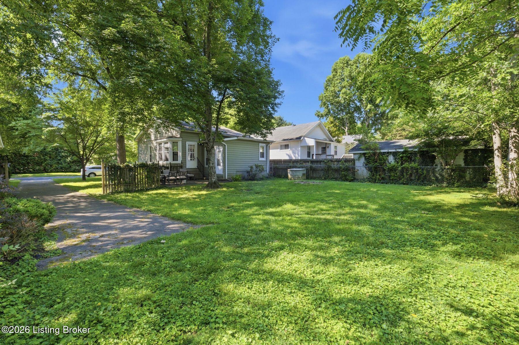 3301 Richard Ave