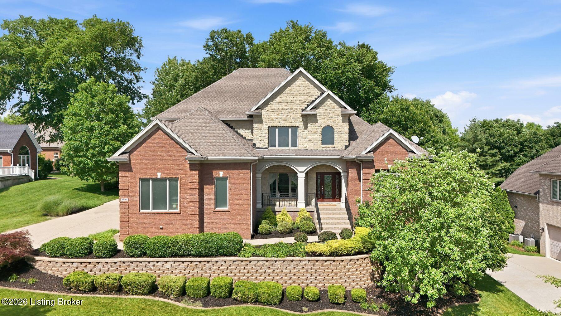 7403 Creekton Dr