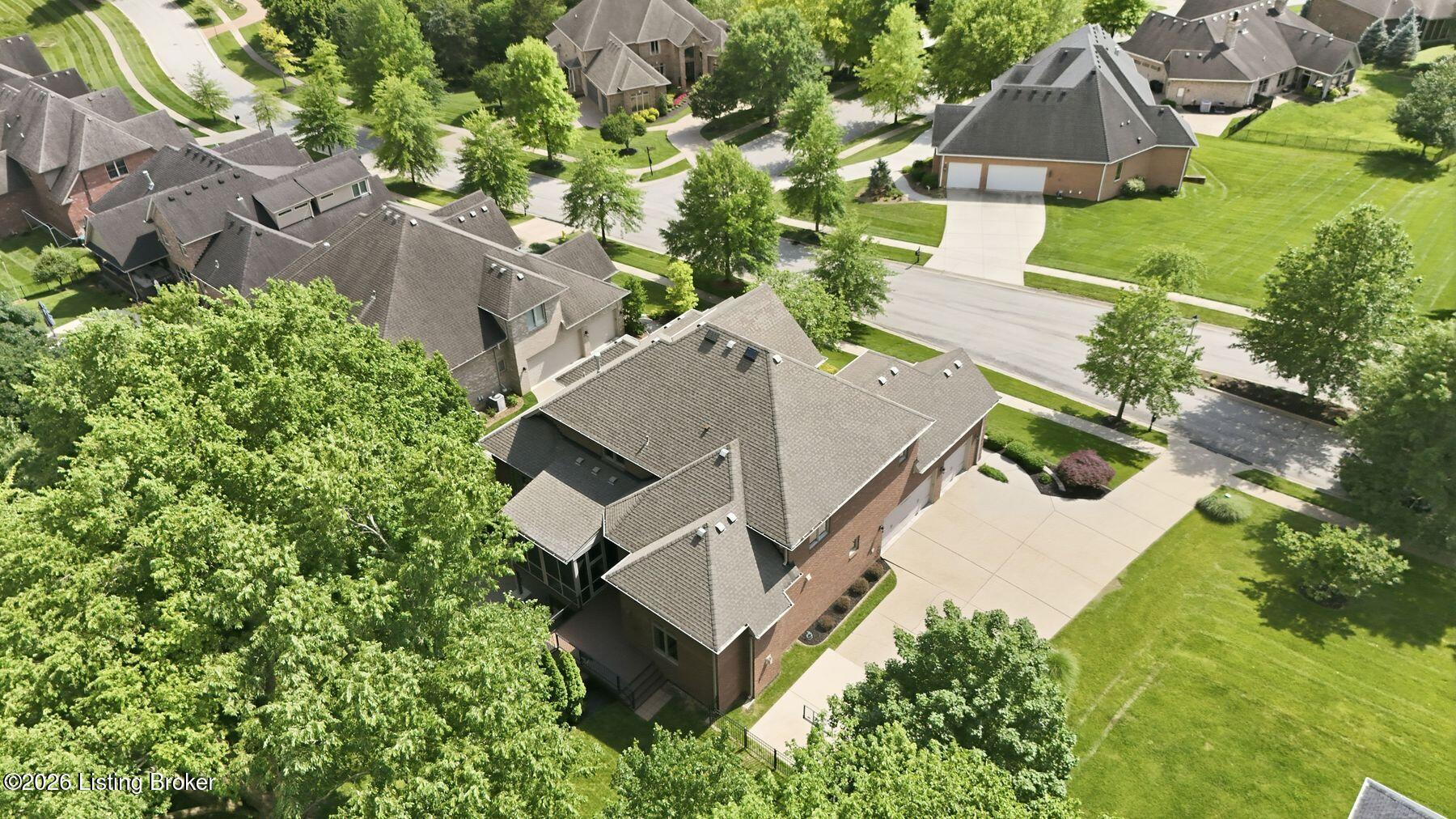 7403 Creekton Dr
