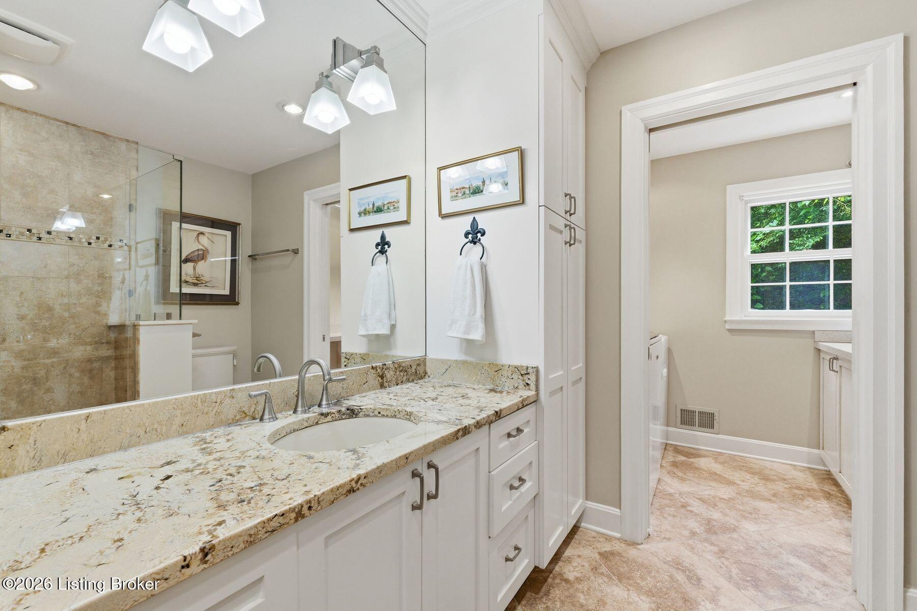 5103 Moccasin Ct