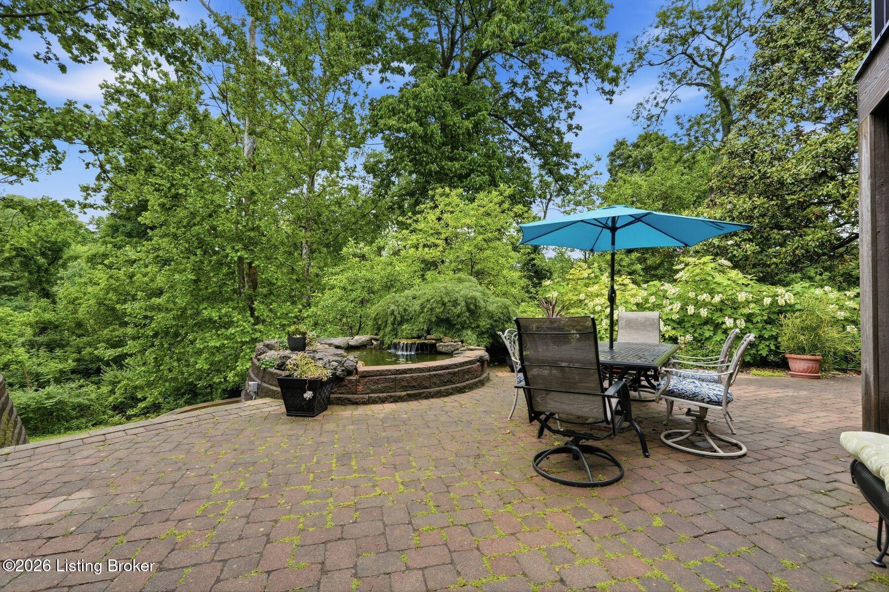 5103 Moccasin Ct