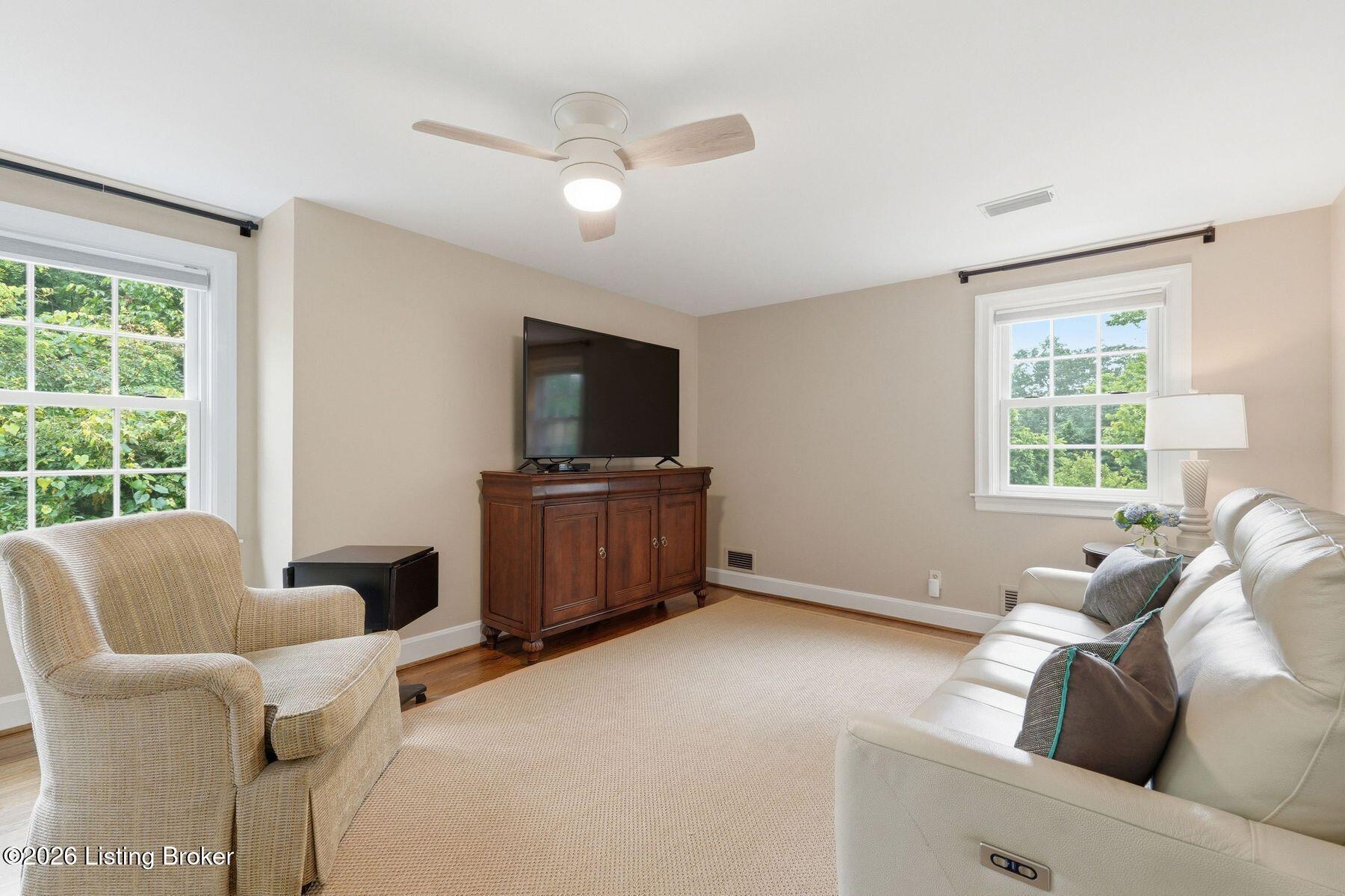 5103 Moccasin Ct