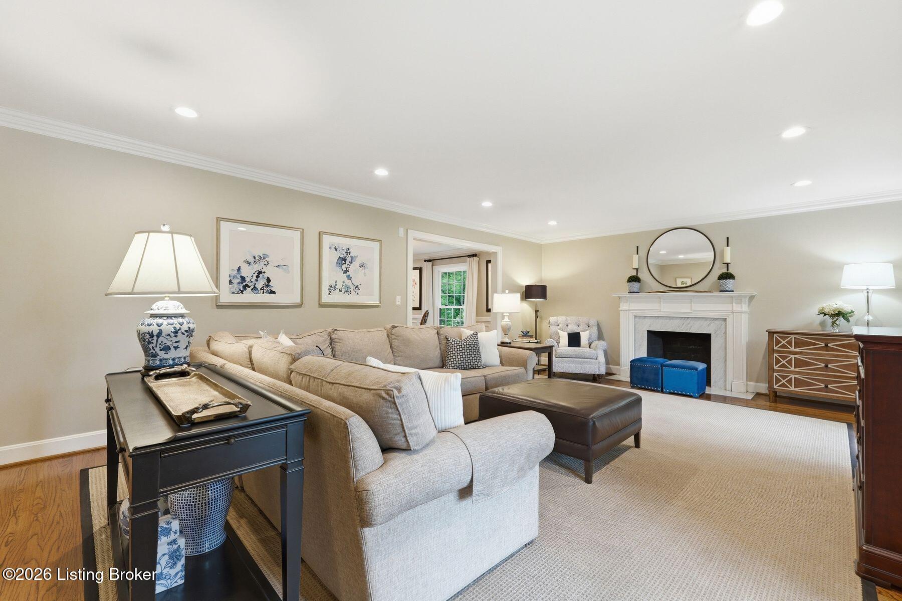 5103 Moccasin Ct