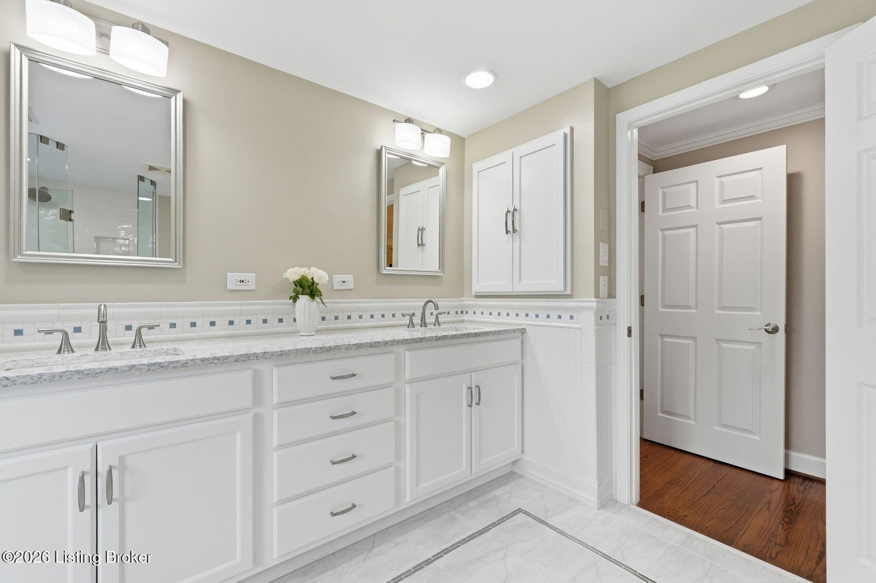 5103 Moccasin Ct
