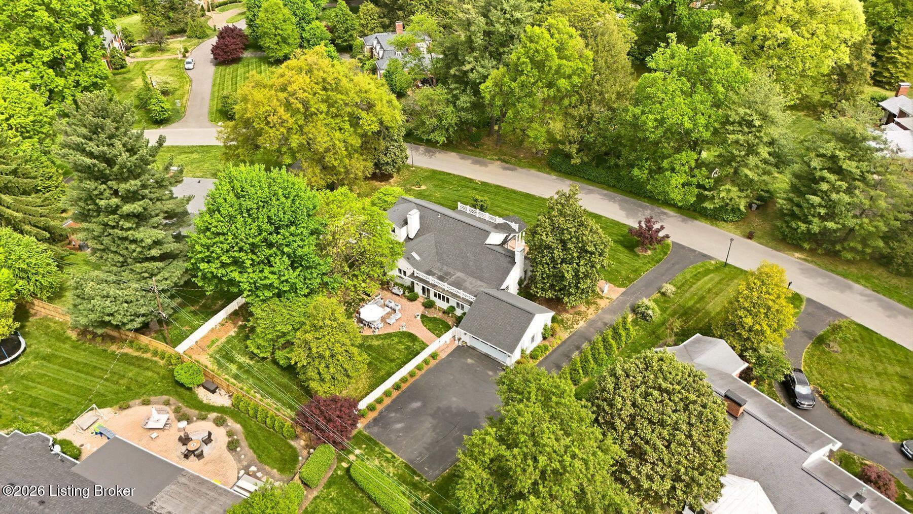 506 Jarvis Ln