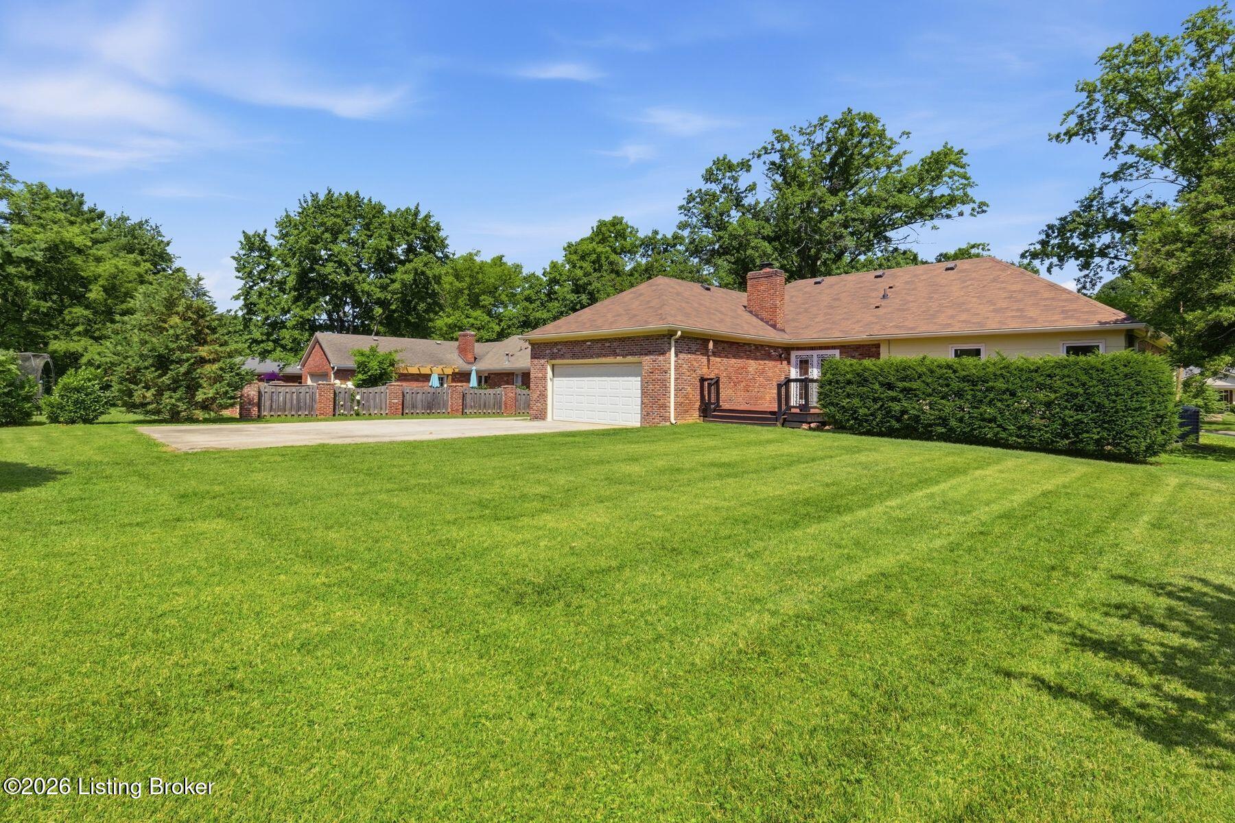 10110 Timberwood Cir