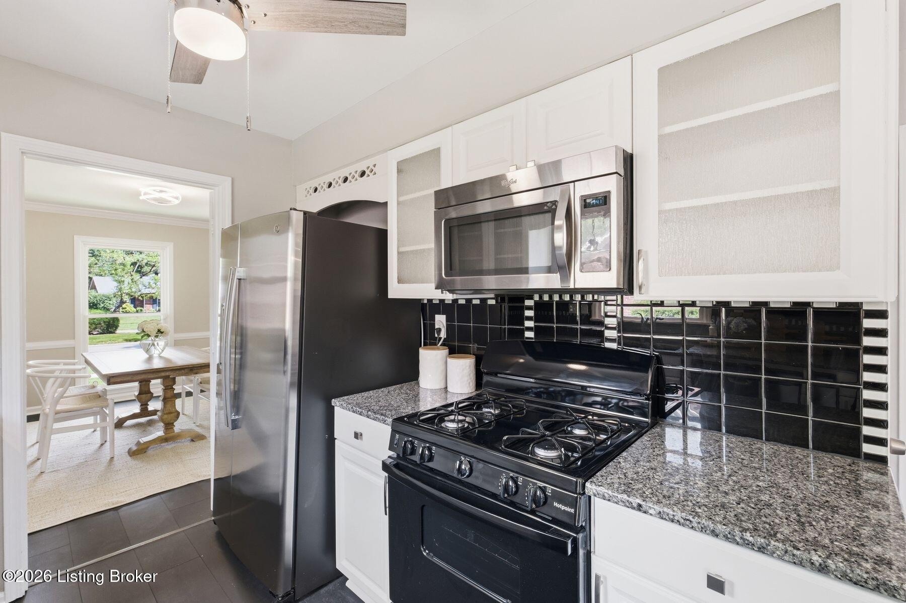 10110 Timberwood Cir