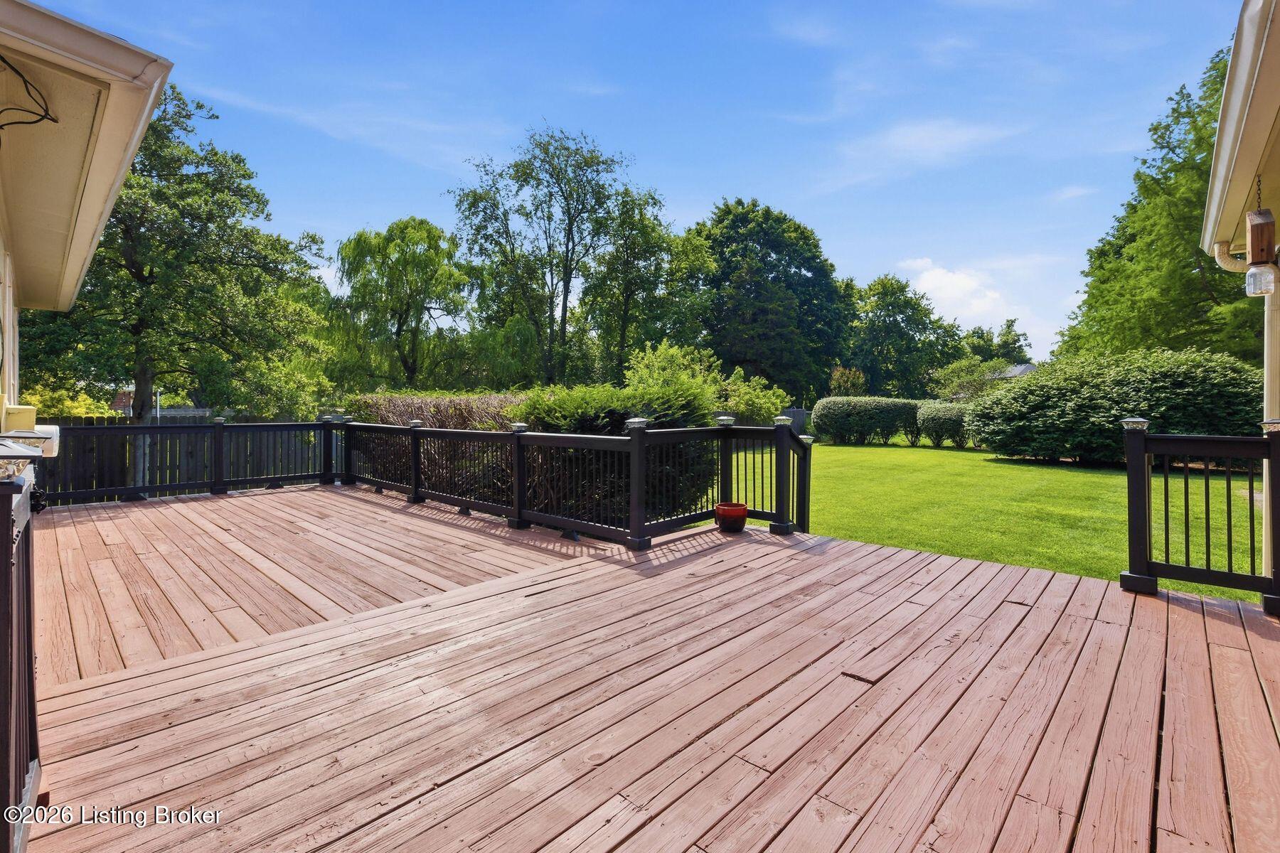 10110 Timberwood Cir