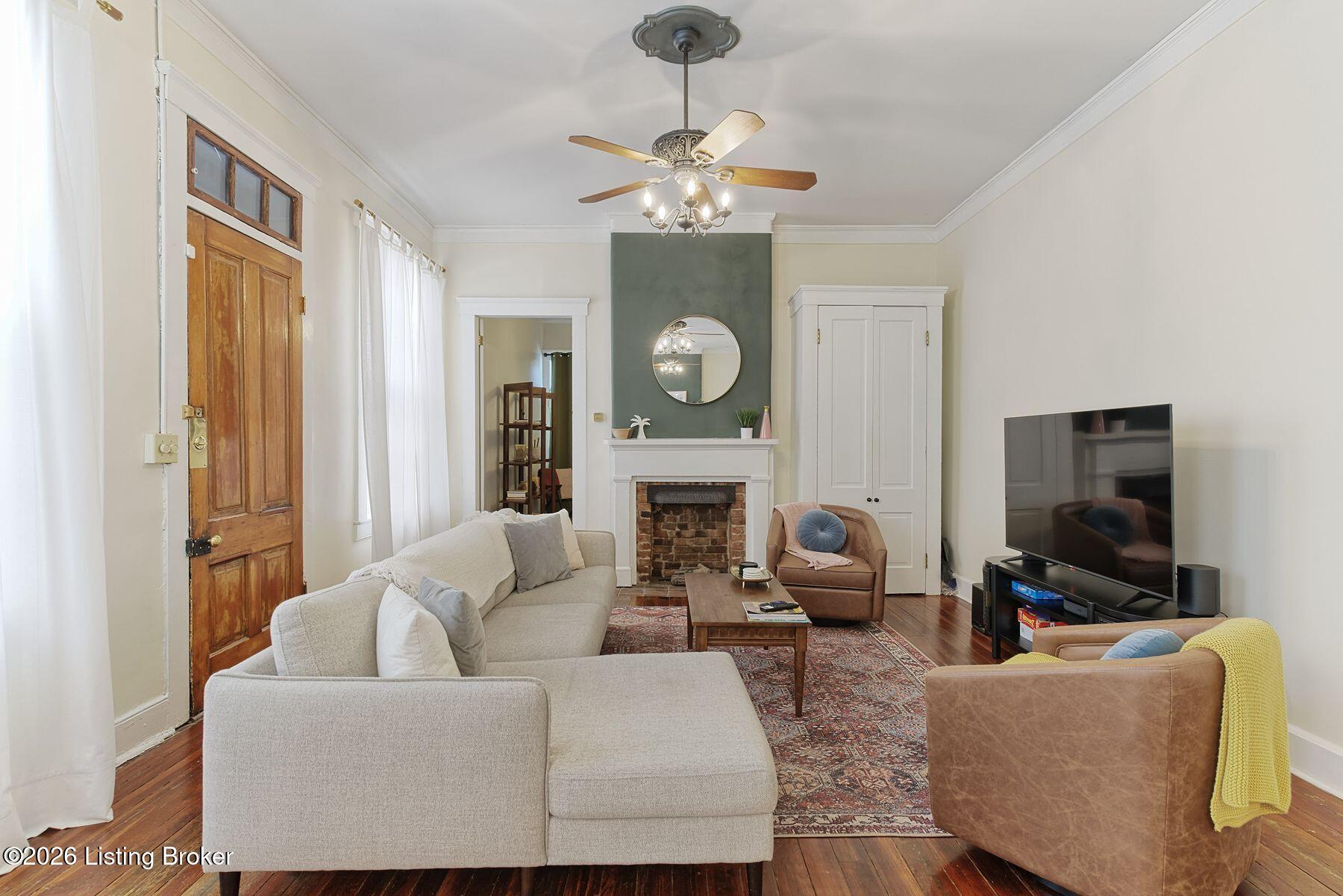 1667 Story Ave
