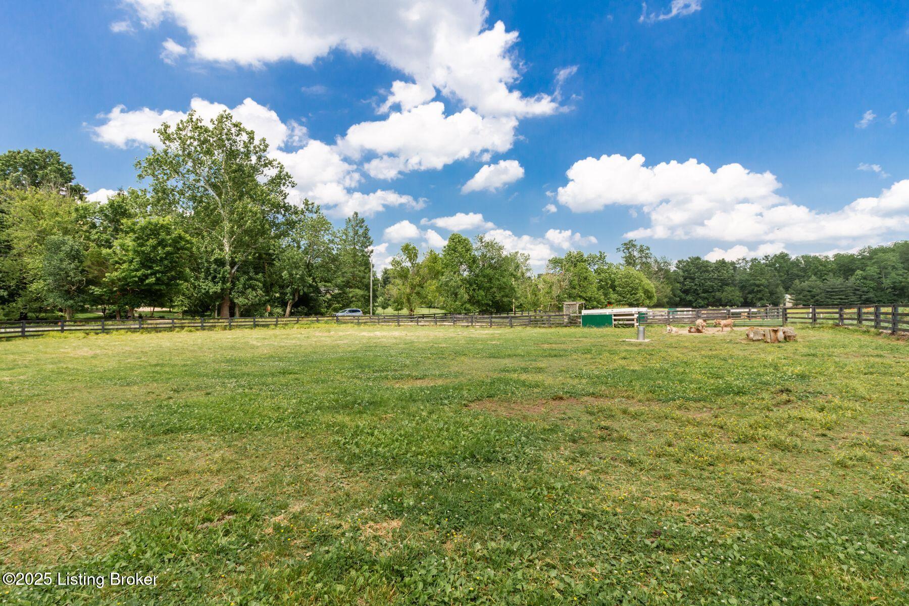 11903 La Grange Rd