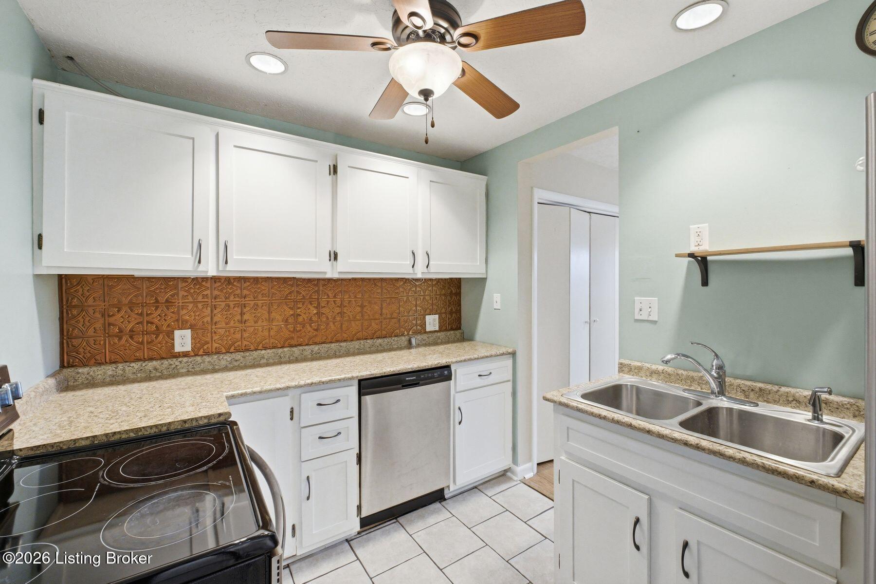 3124 Dogwood Dr