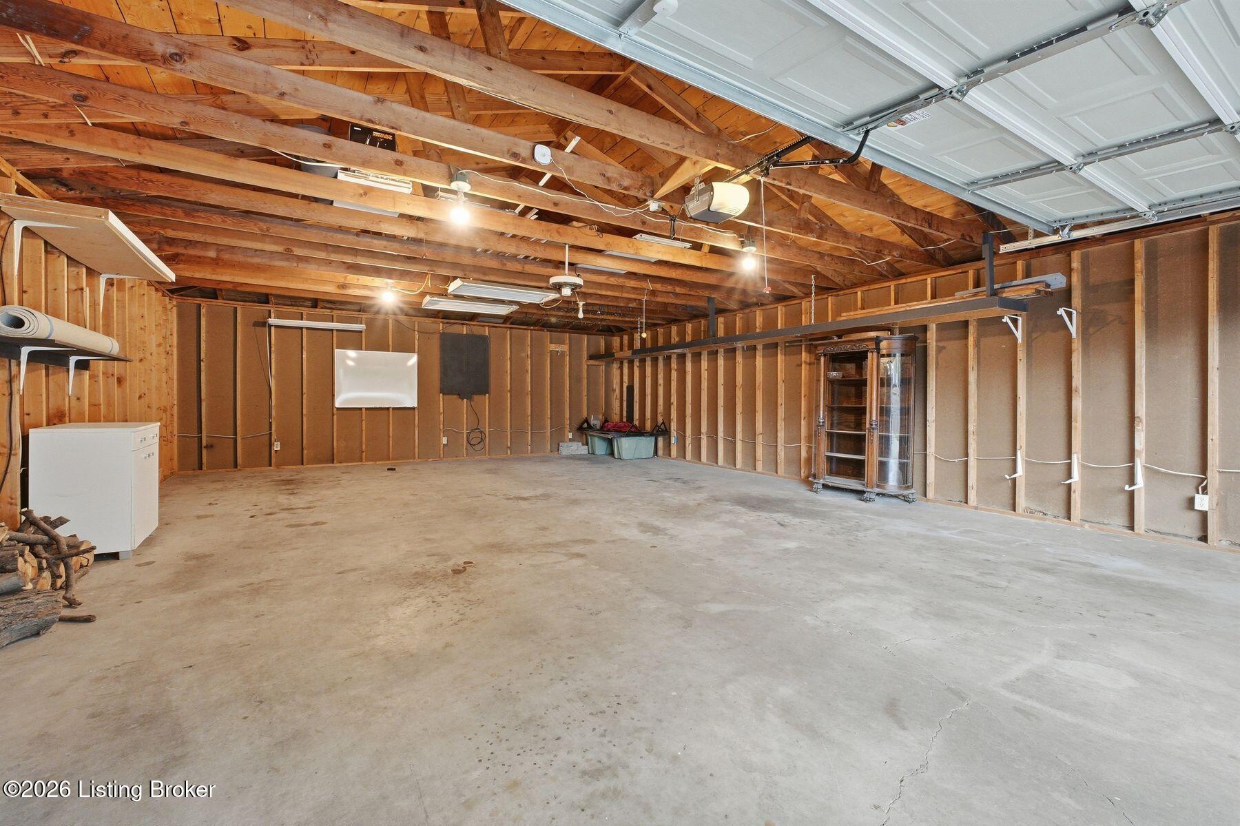 3124 Dogwood Dr