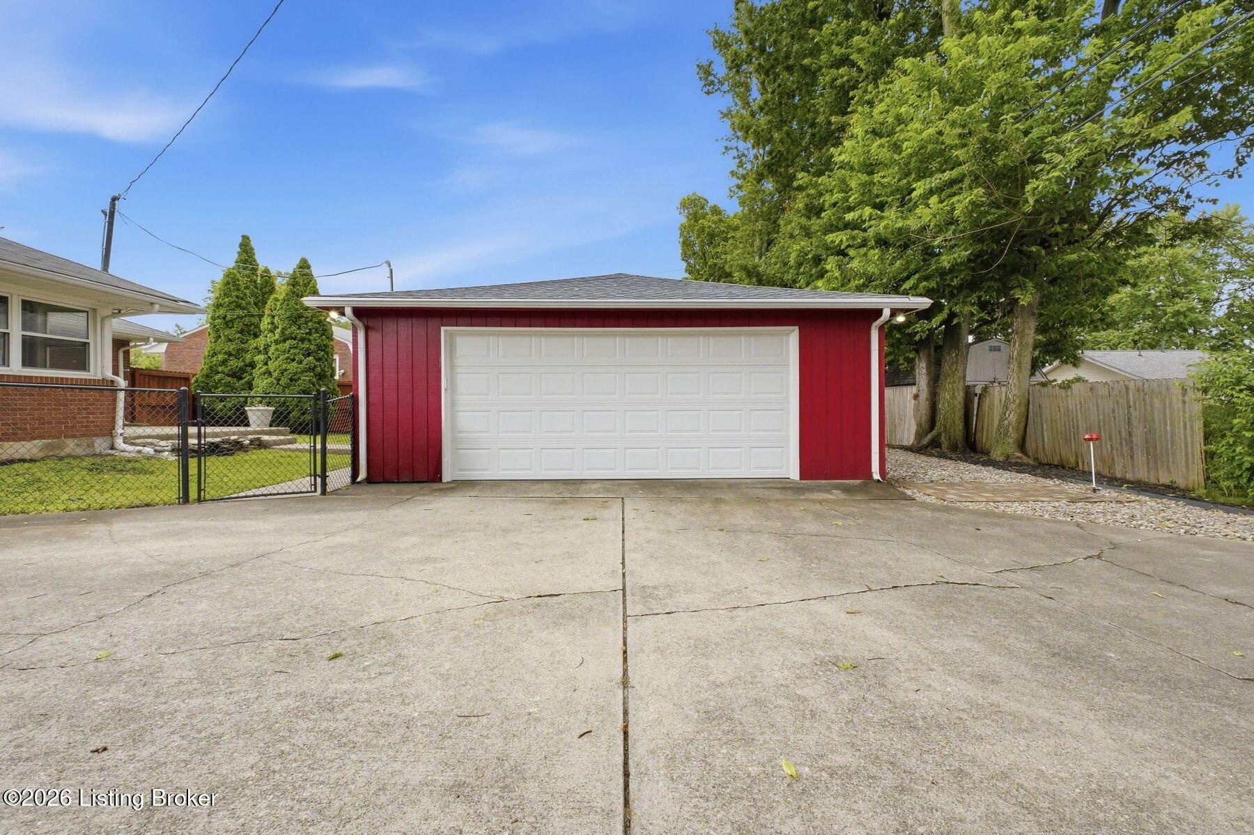 3124 Dogwood Dr
