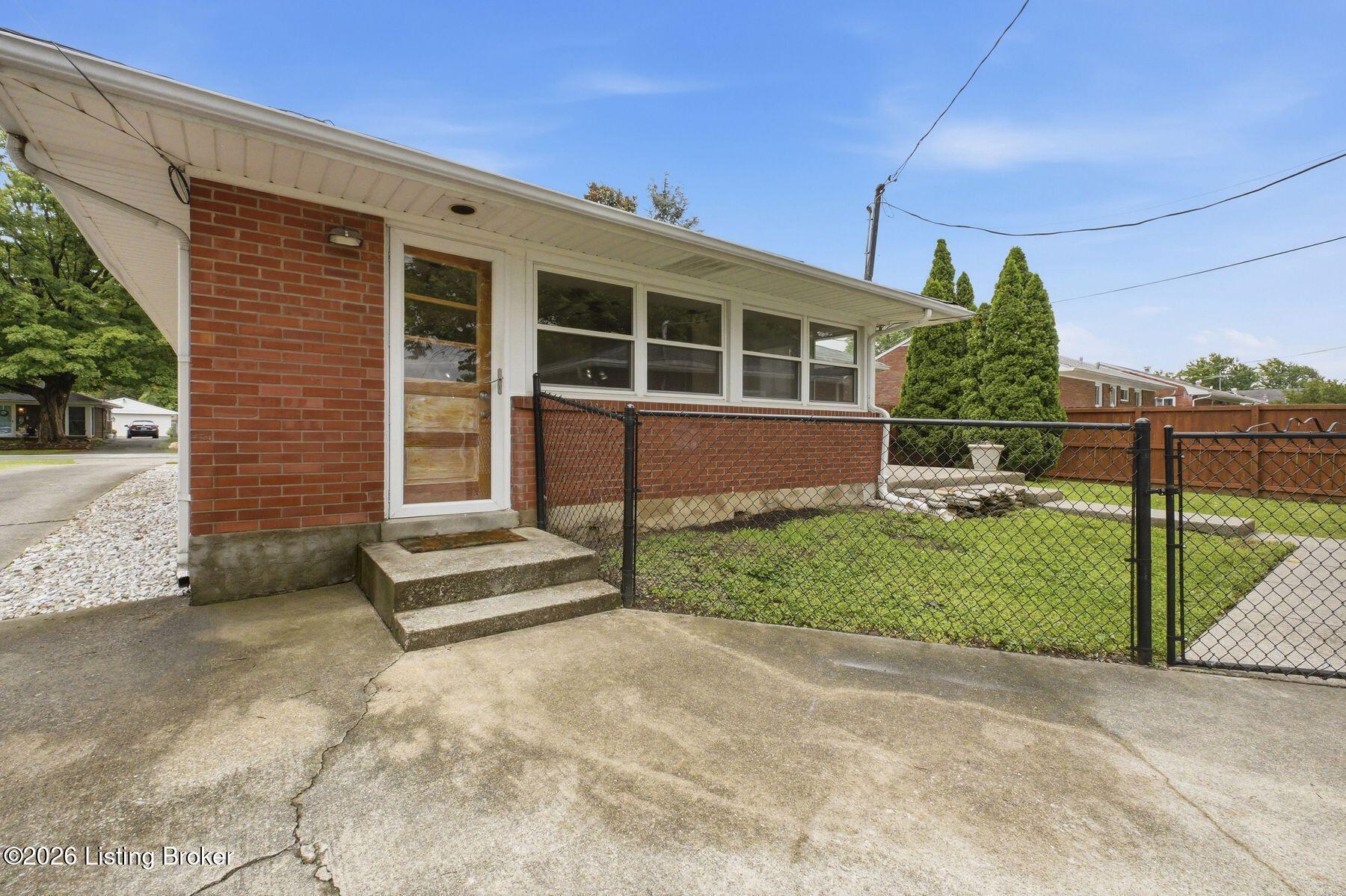 3124 Dogwood Dr