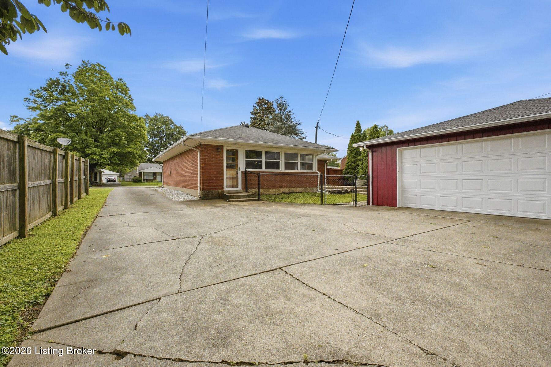3124 Dogwood Dr