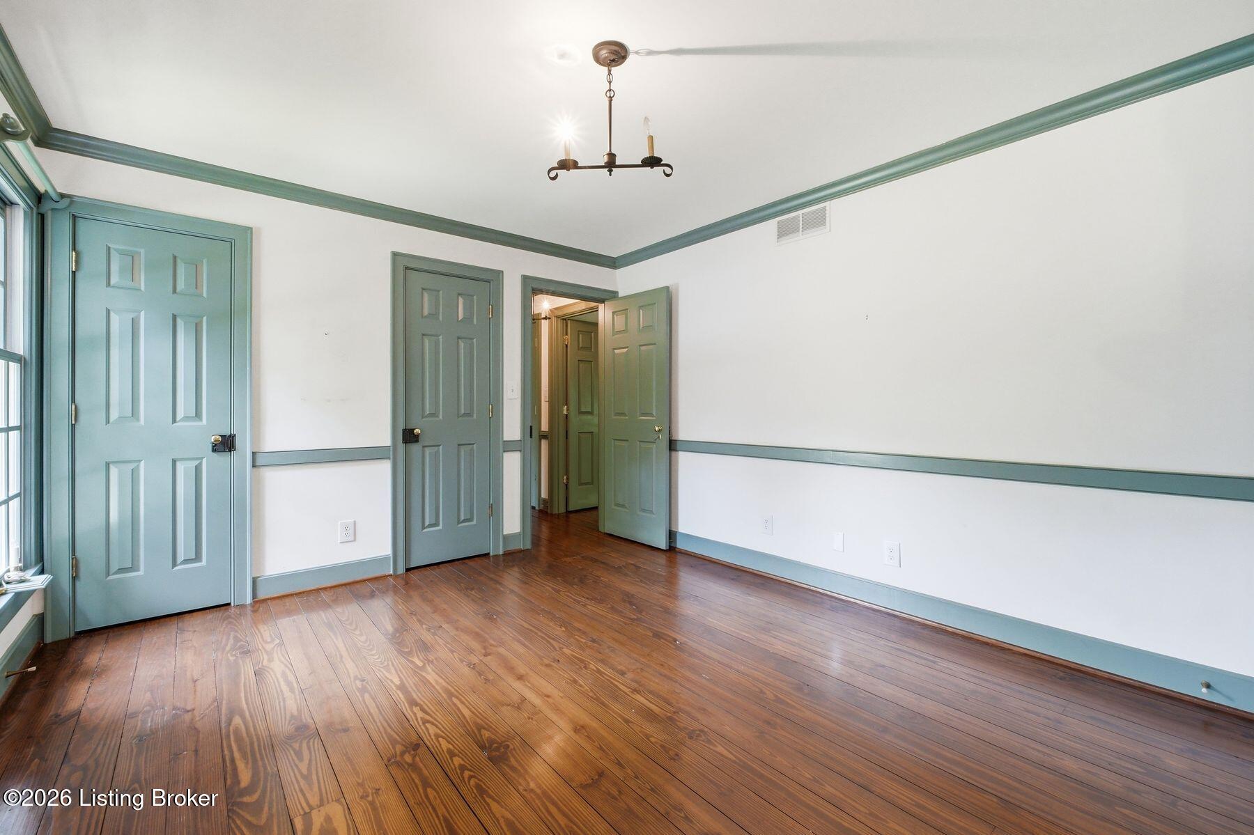 6224 Deep Cove Ct