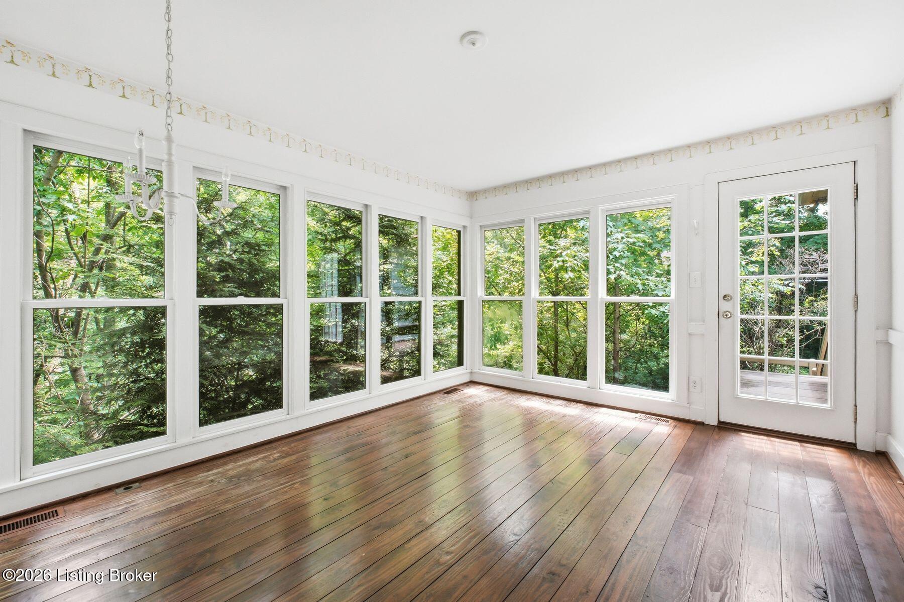6224 Deep Cove Ct