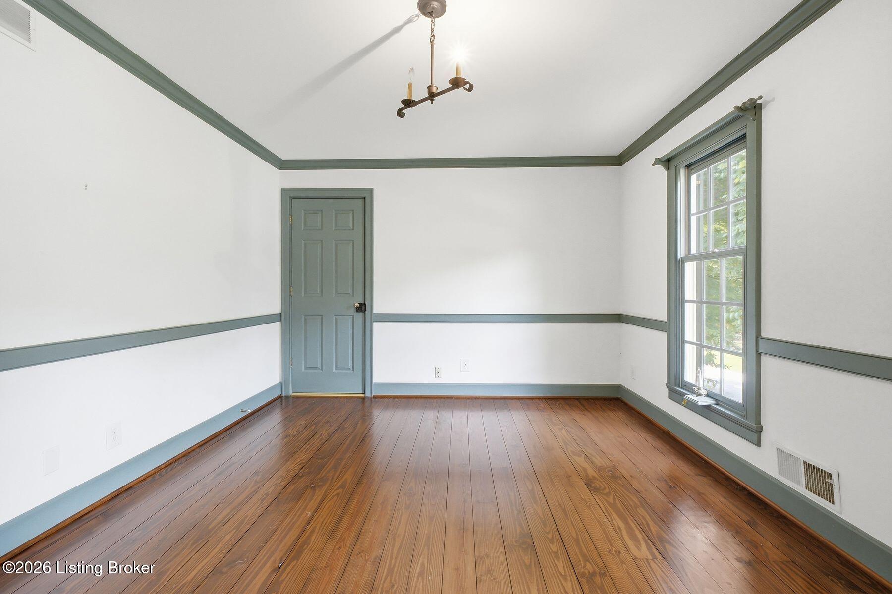 6224 Deep Cove Ct