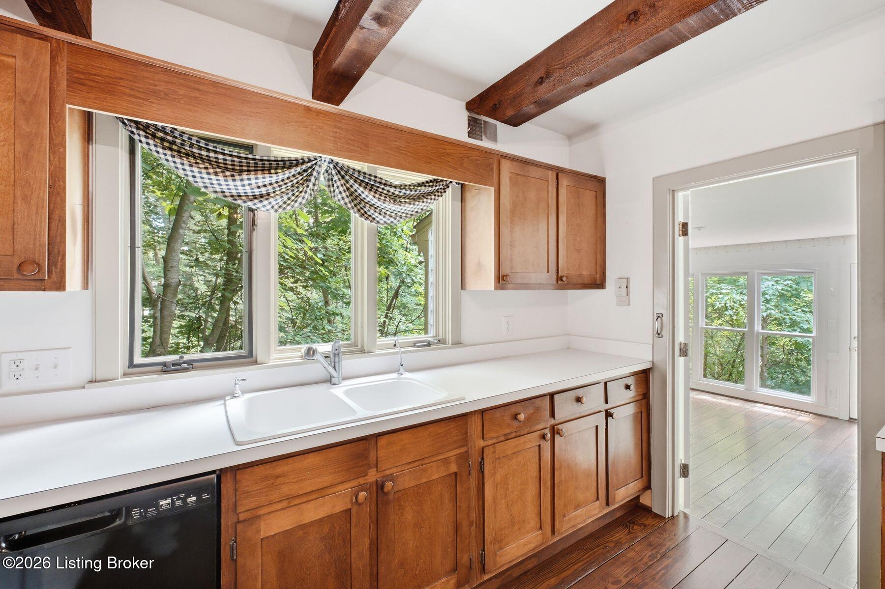 6224 Deep Cove Ct