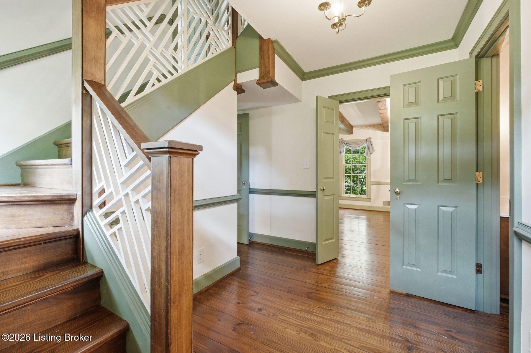 6224 Deep Cove Ct