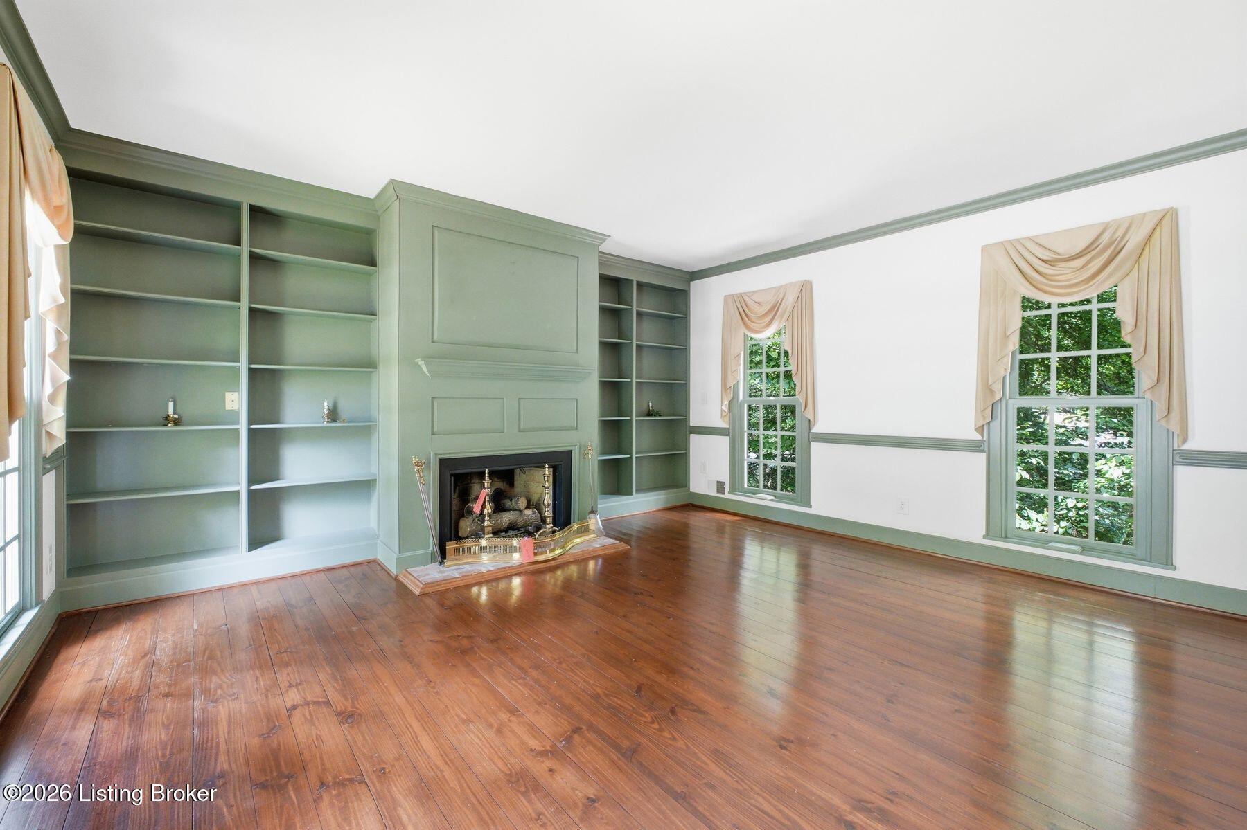 6224 Deep Cove Ct