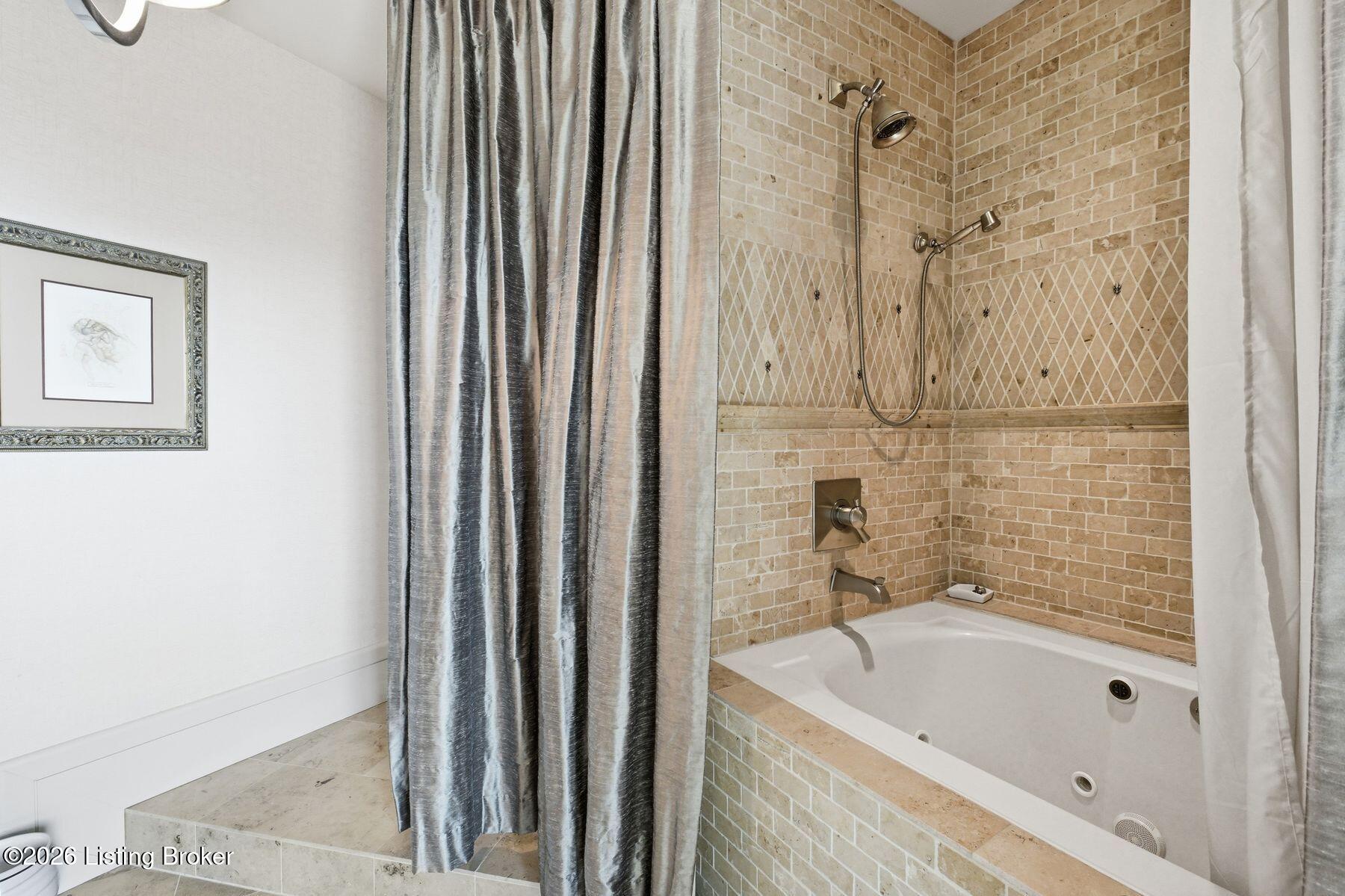 222 E Witherspoon St 1601