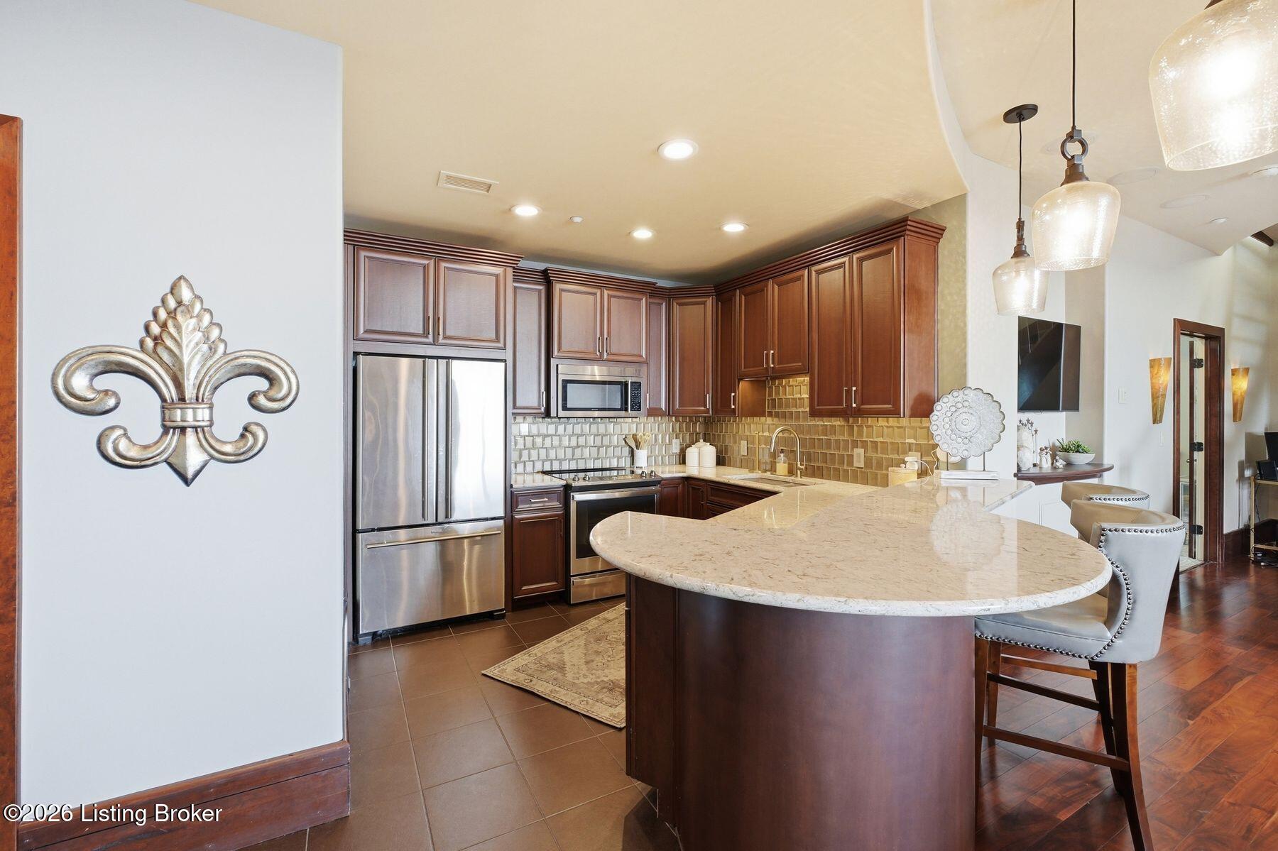 222 E Witherspoon St 1601
