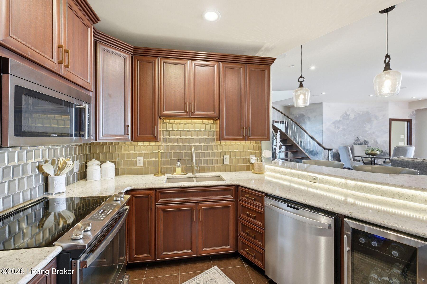 222 E Witherspoon St 1601