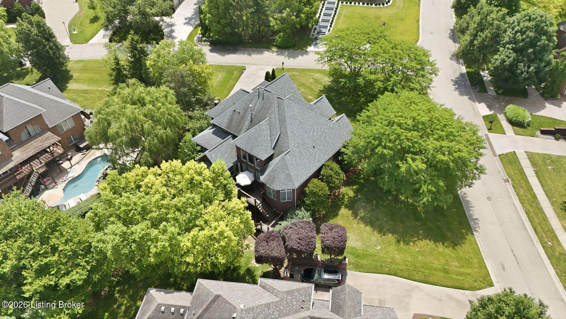 300 Longview Park Pl
