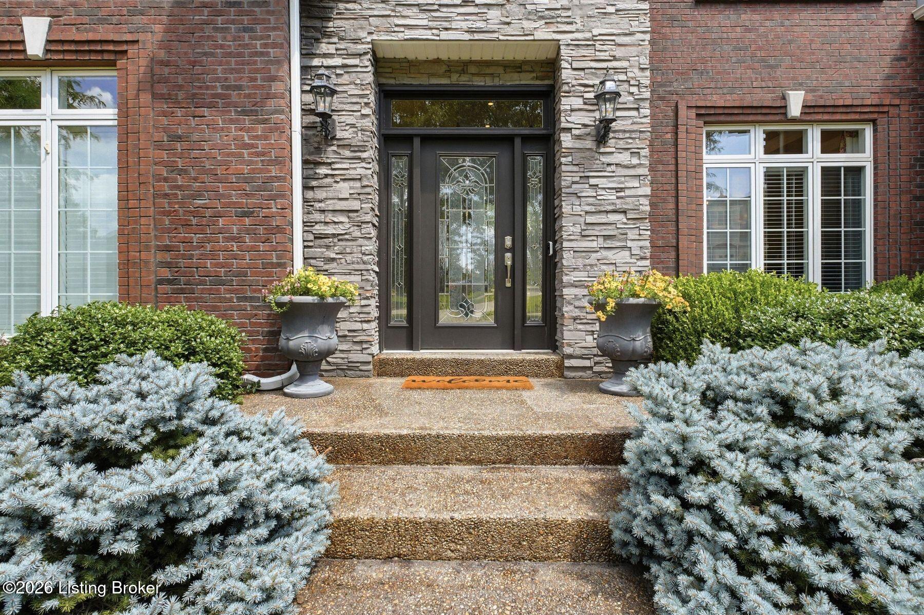 300 Longview Park Pl