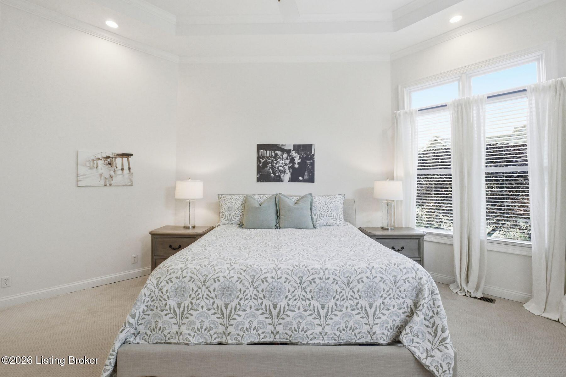 300 Longview Park Pl