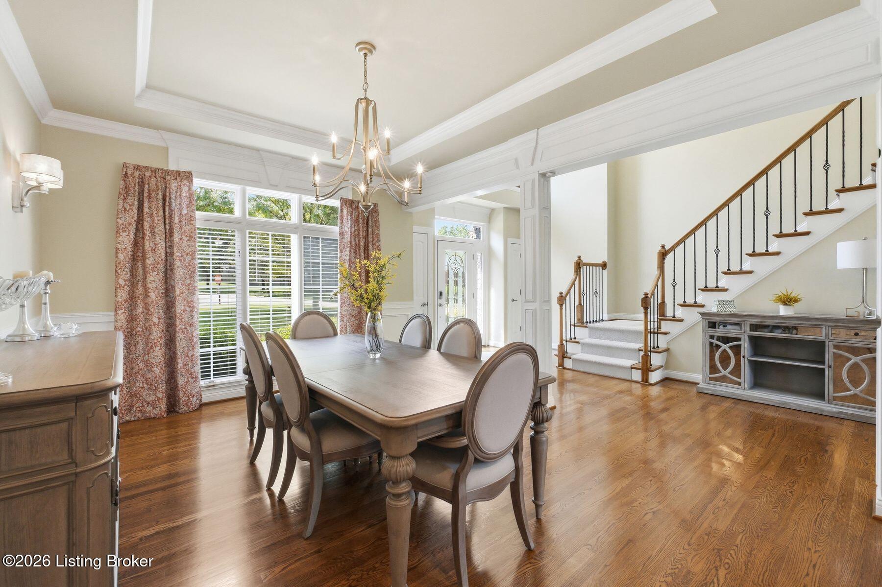 300 Longview Park Pl