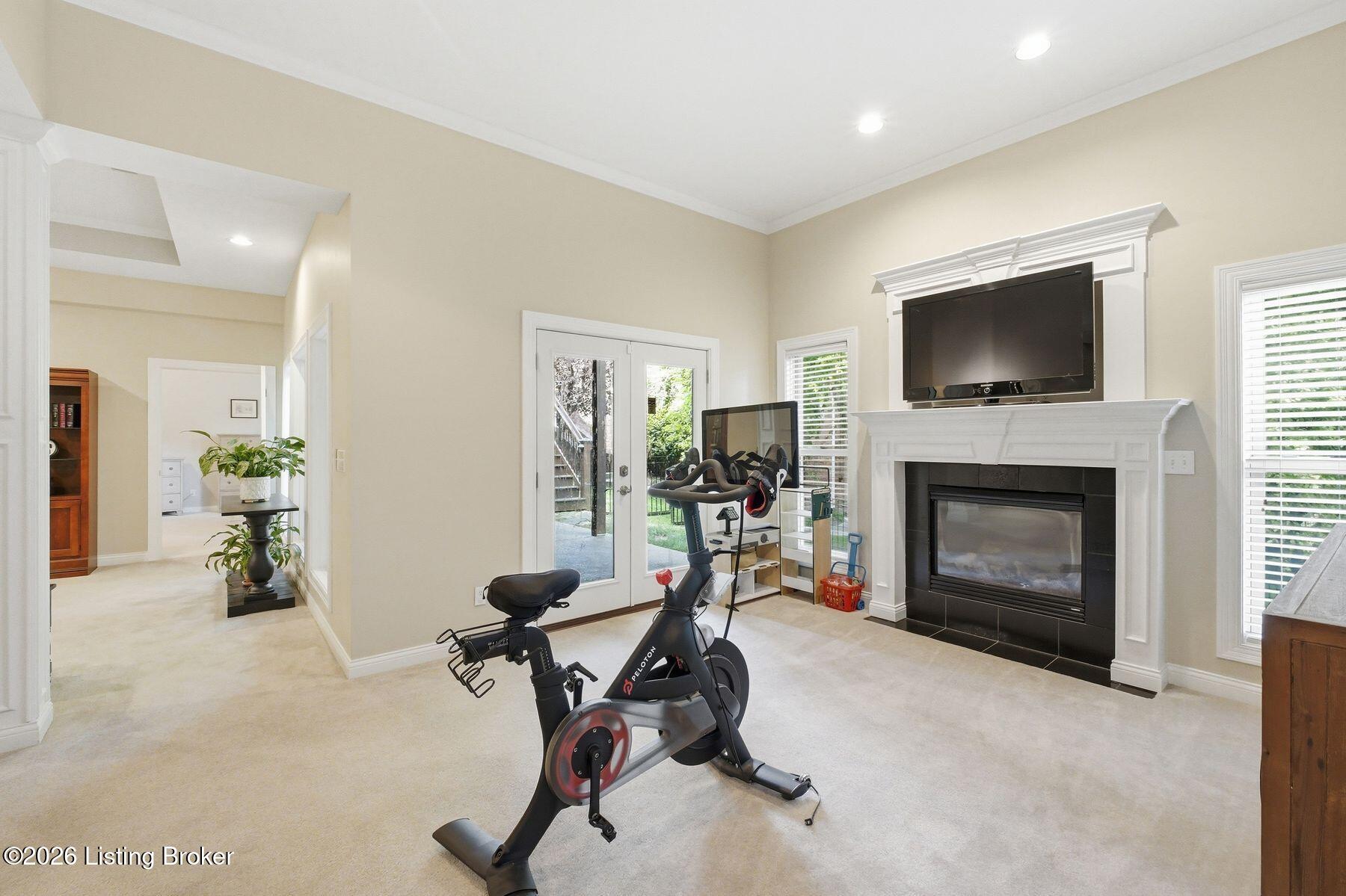 300 Longview Park Pl