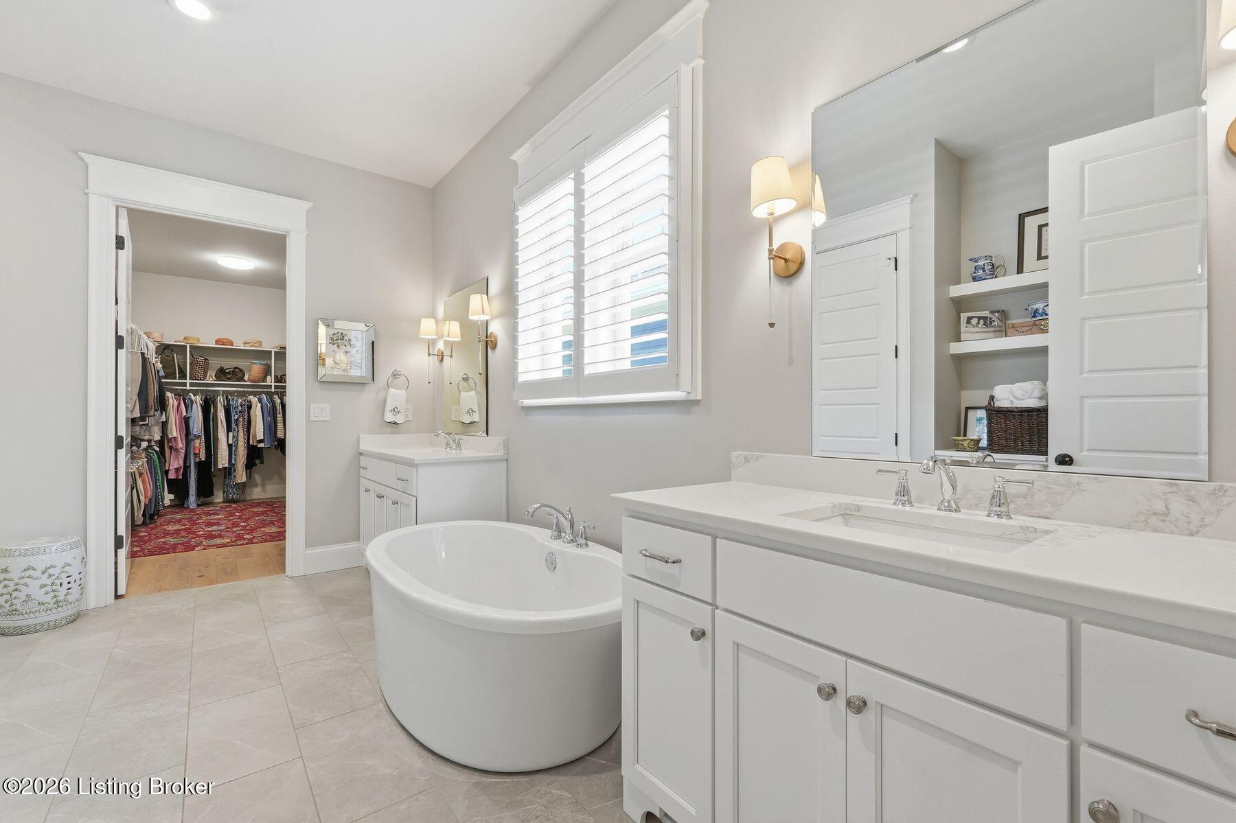 11120 Monkshood Dr